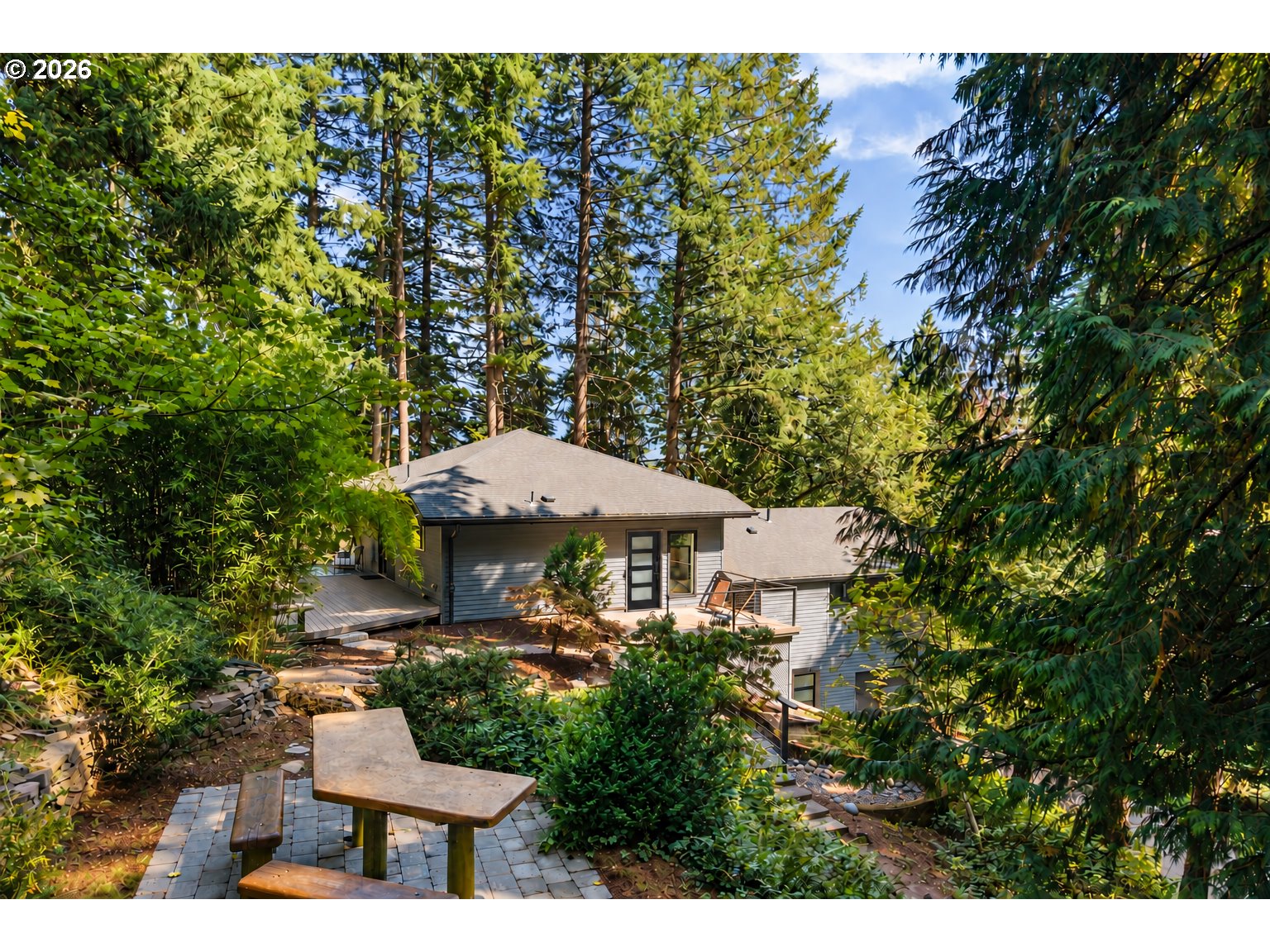 2325 Marylhurst Dr Property Photo 1