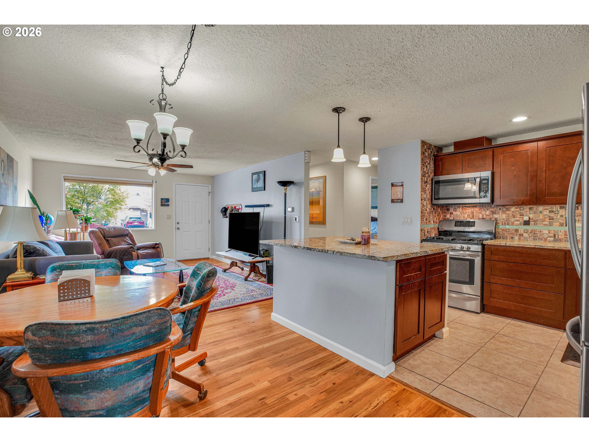 1550 Rainier Rd Property Photo 12