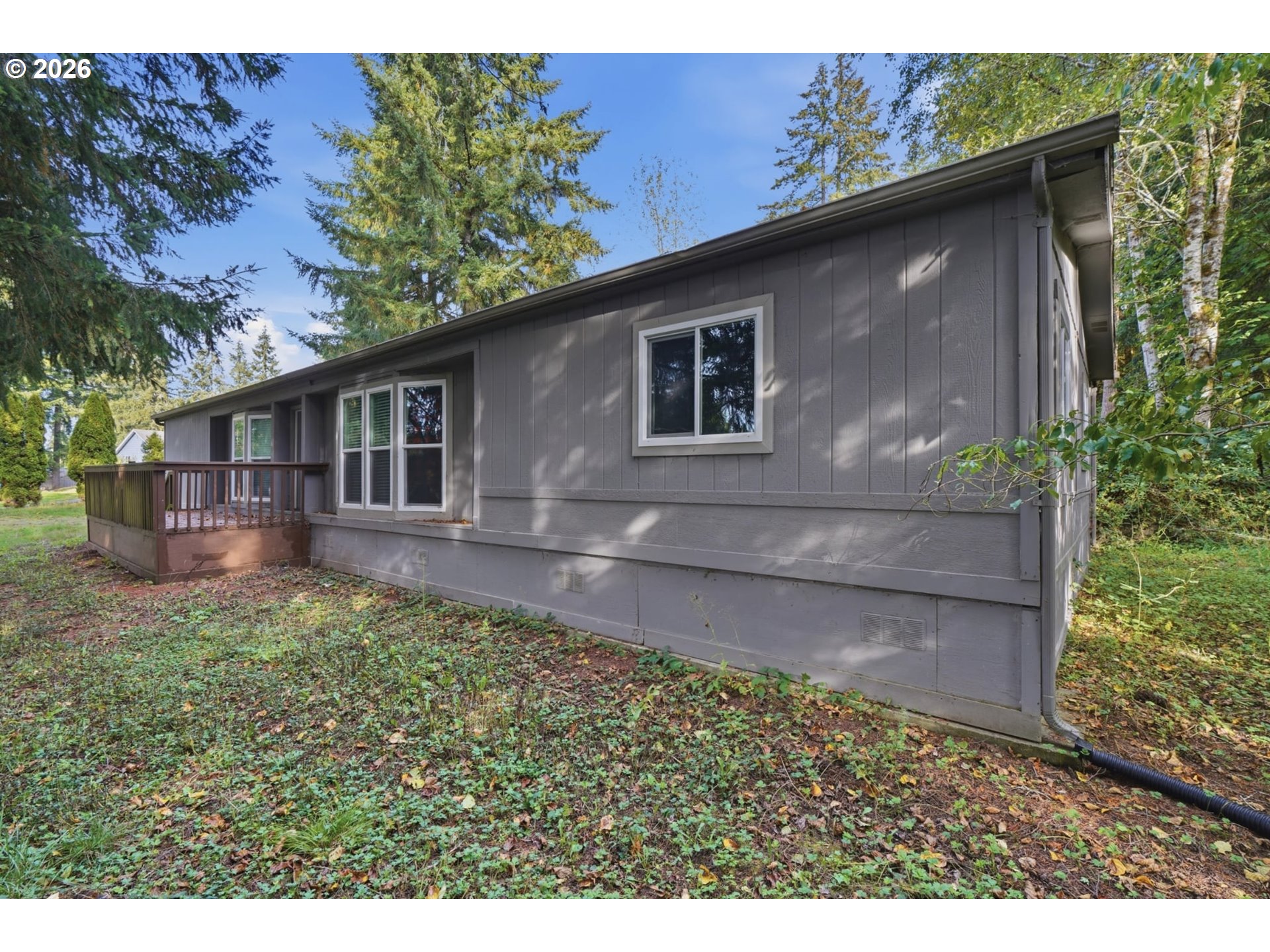 114 Shadywood Ln Property Photo 1