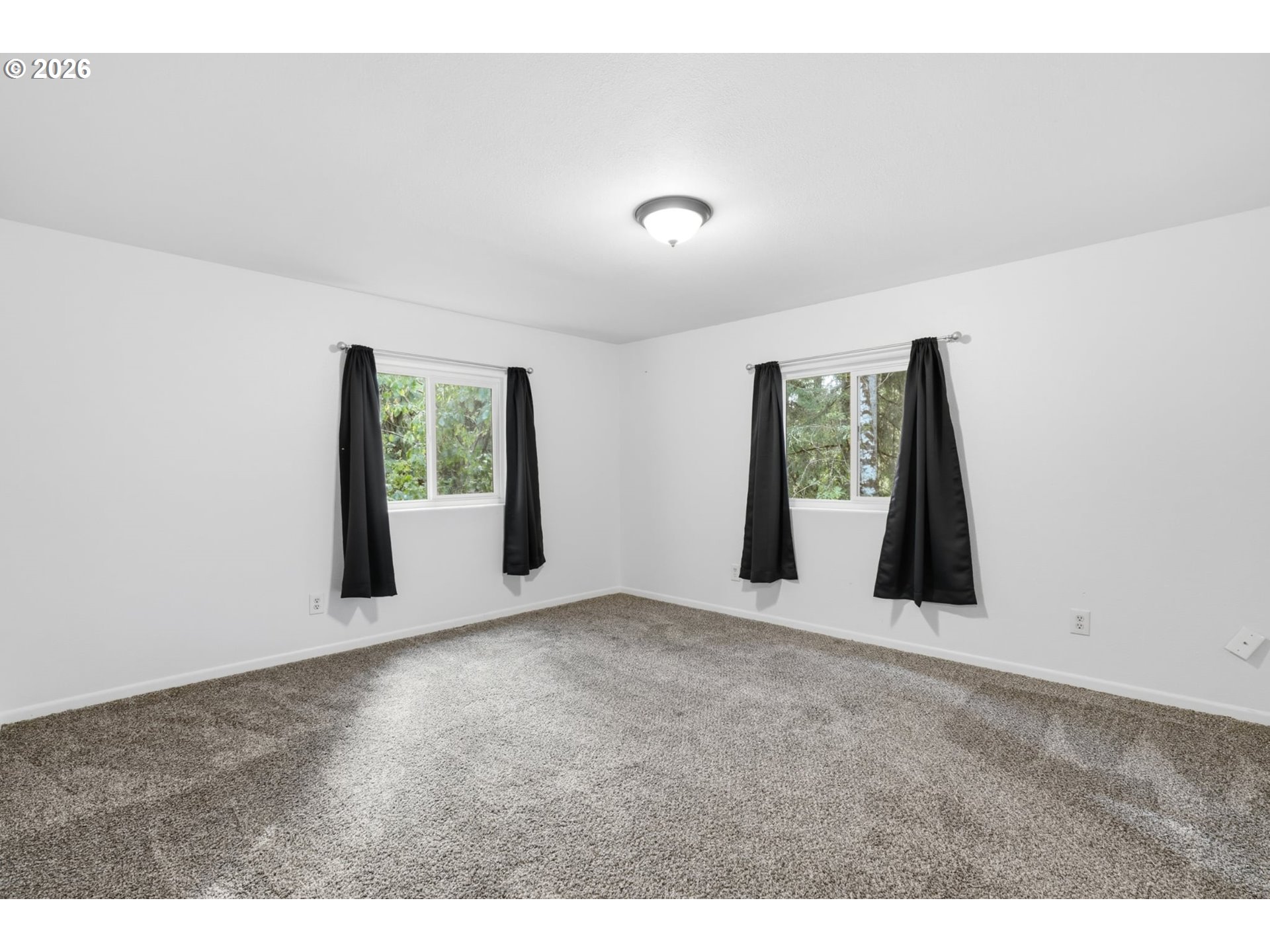 114 Shadywood Ln Property Photo 5