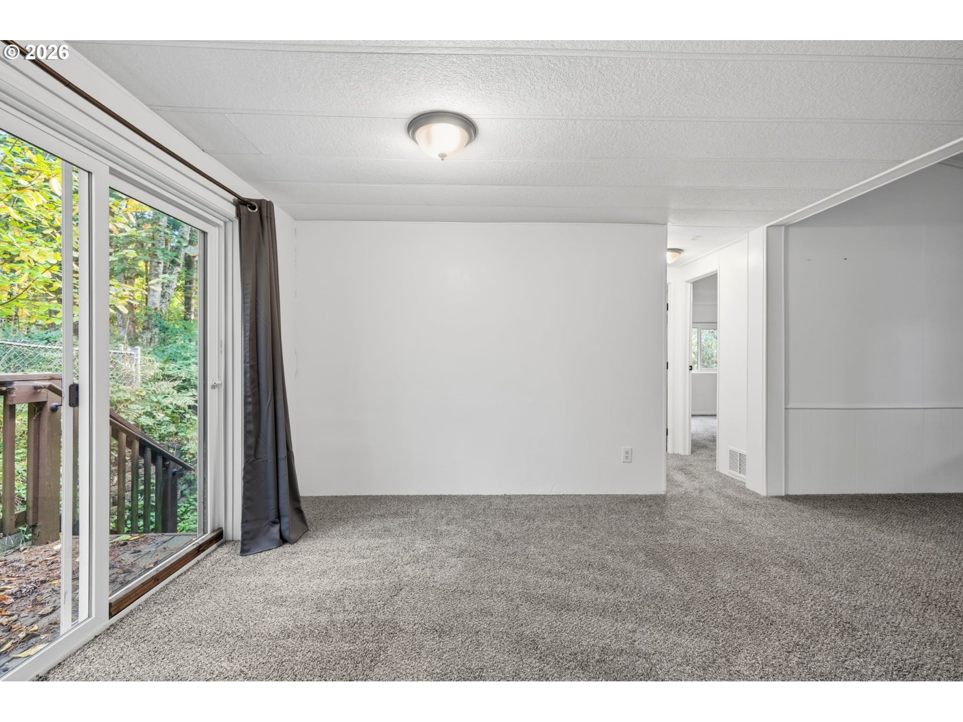 114 Shadywood Ln Property Photo 6