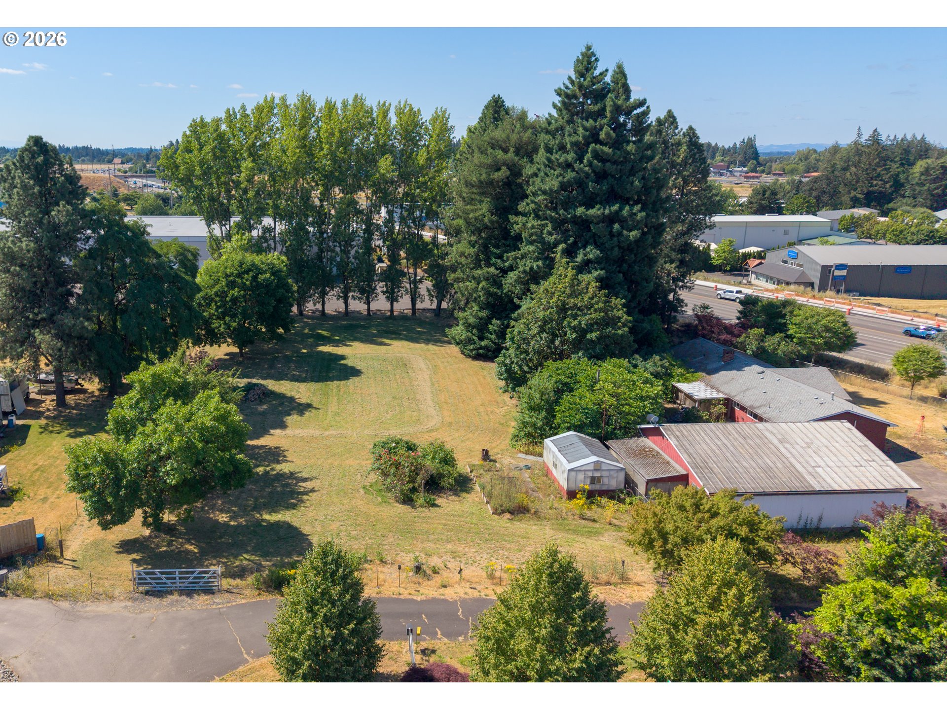 832 Wilsonville Rd Property Photo 13