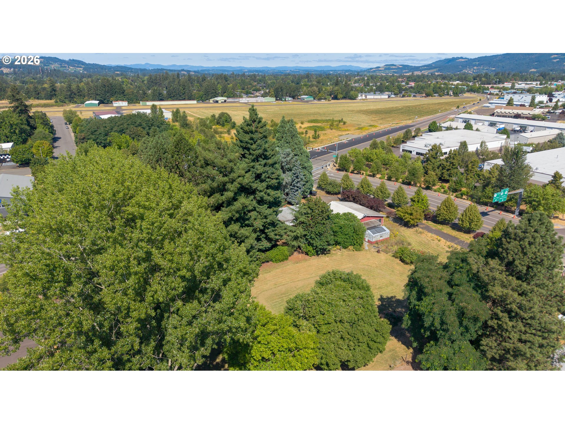 832 Wilsonville Rd Property Photo 15