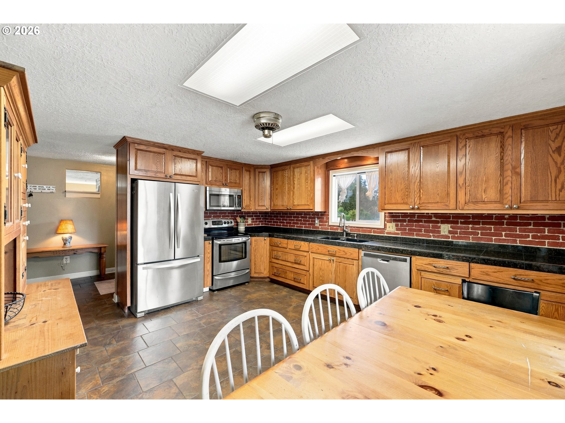 38370 Sandy Heights St Property Photo 13