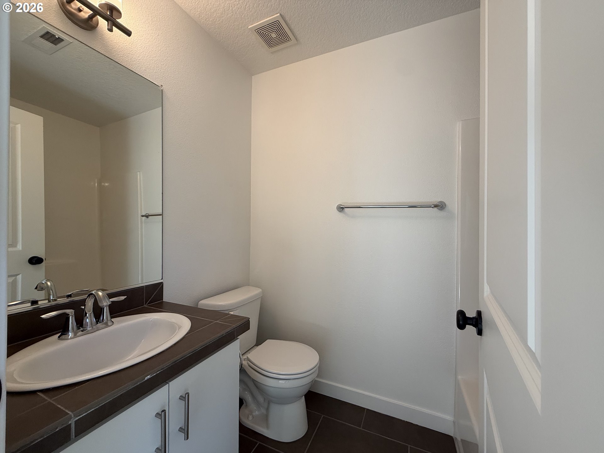 632 Ne Garswood Ln Property Photo 12