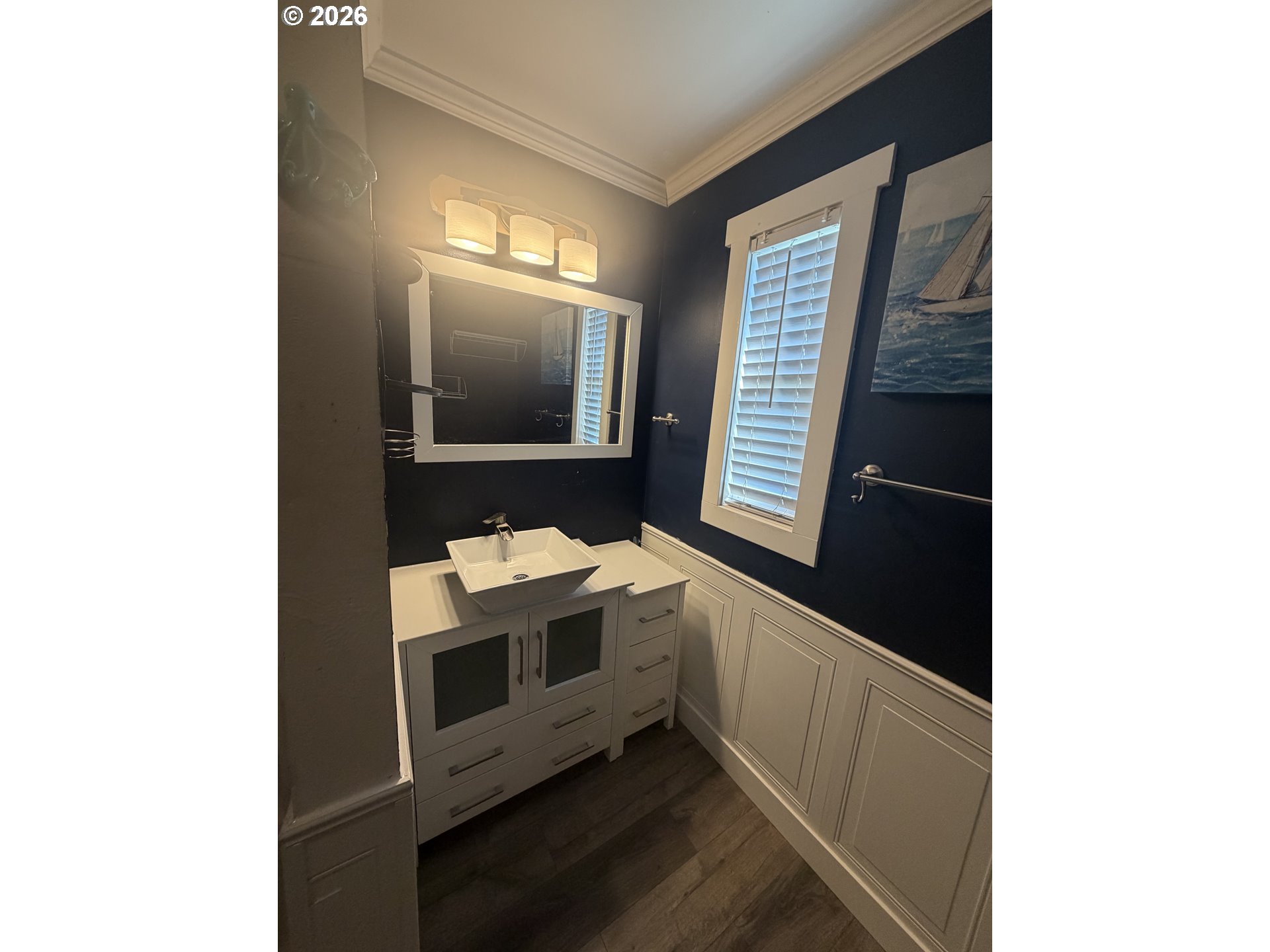303 Ne Anvidon St Property Photo 4