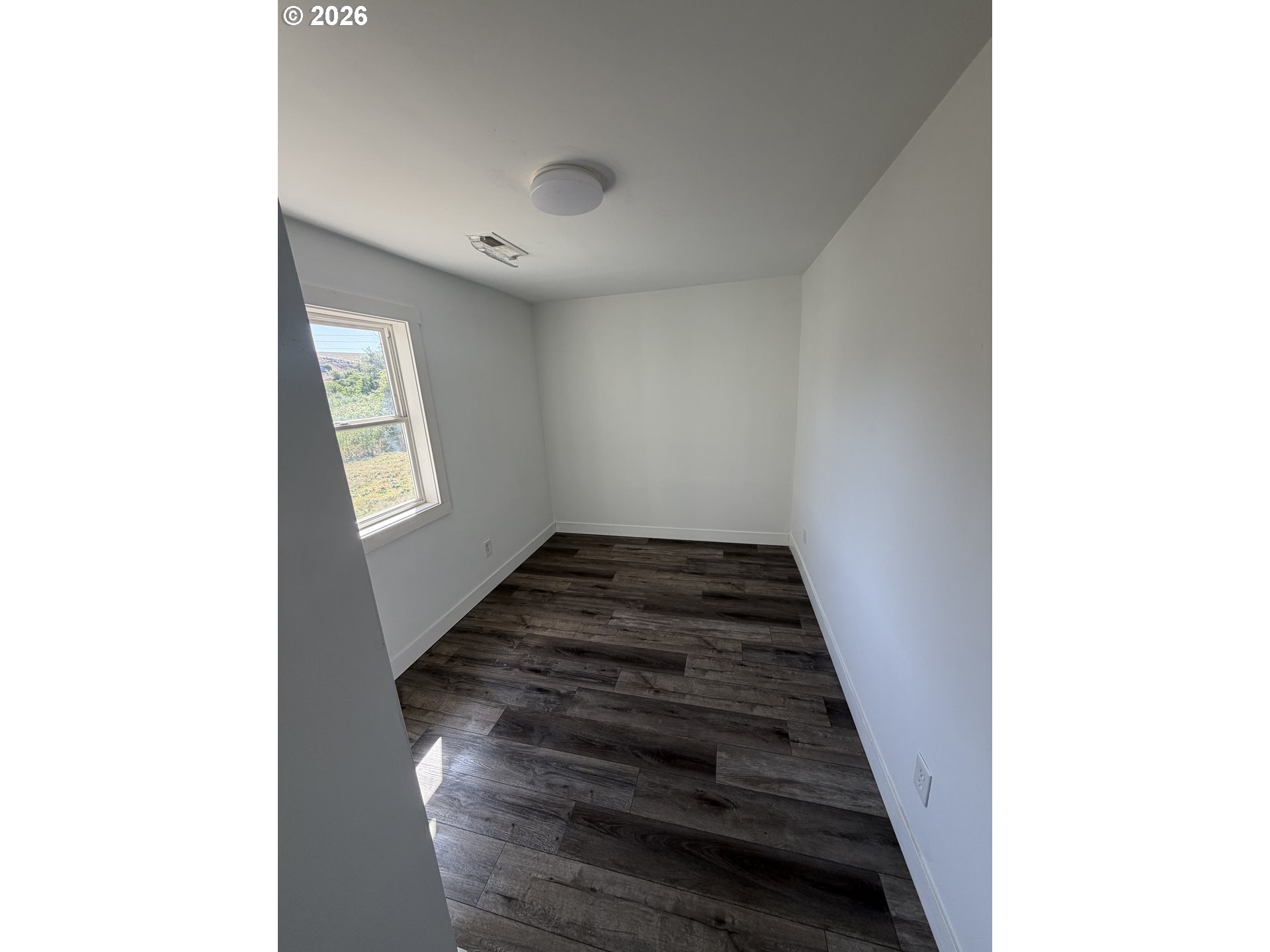 303 Ne Anvidon St Property Photo 13