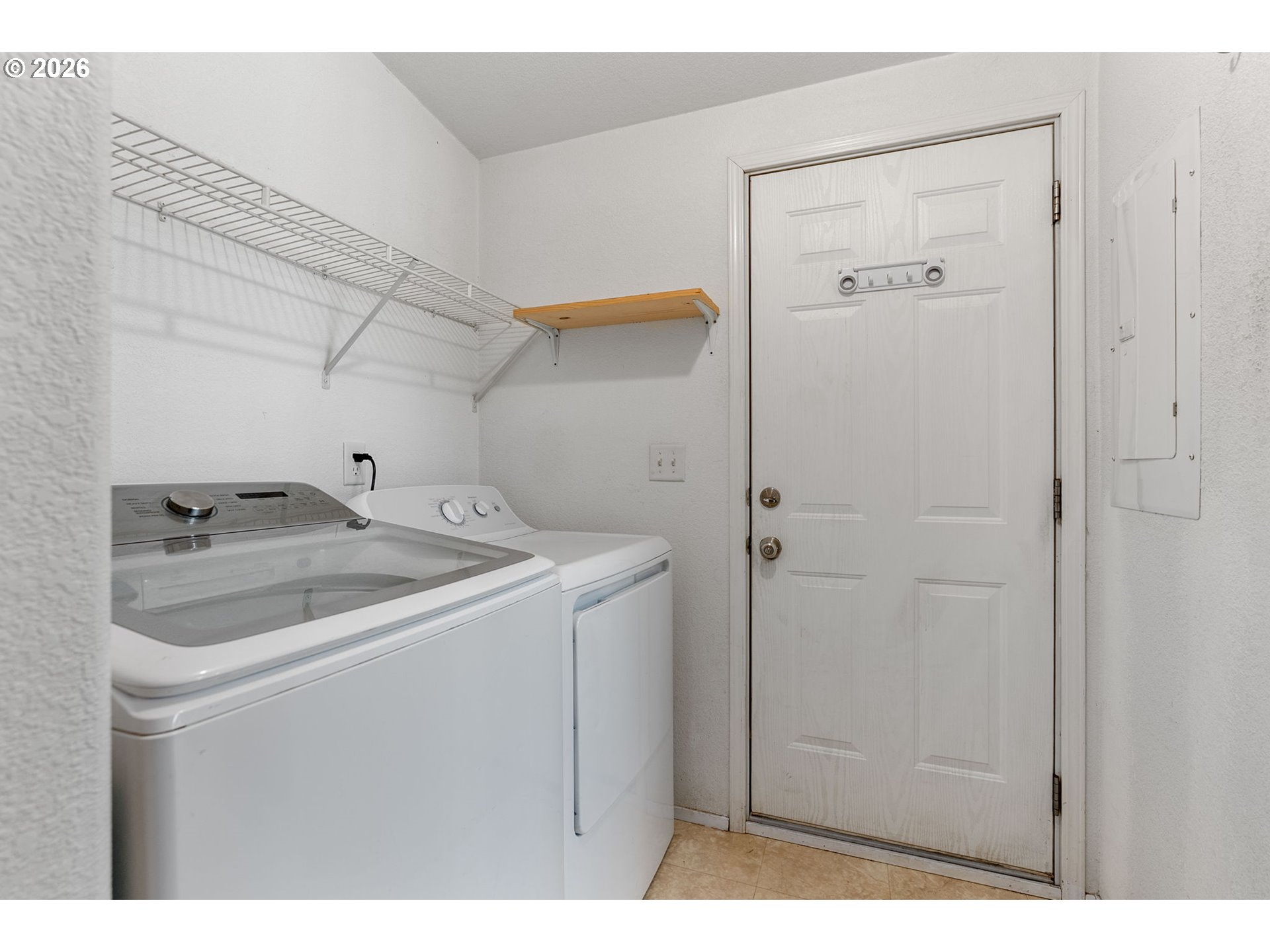 206 Columbia Ave Property Photo 12
