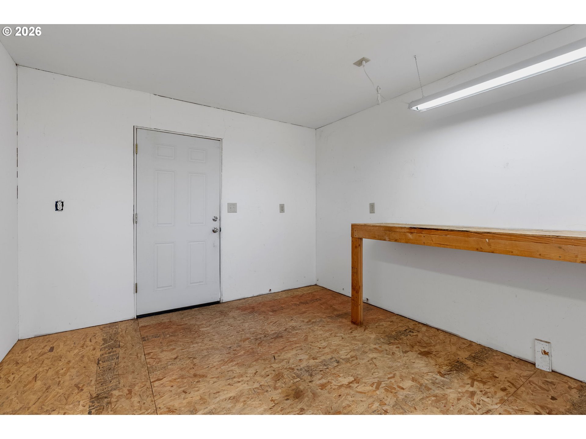 206 Columbia Ave Property Photo 31