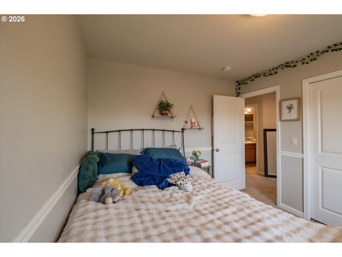 2952 Persimmon Way Property Photo 15