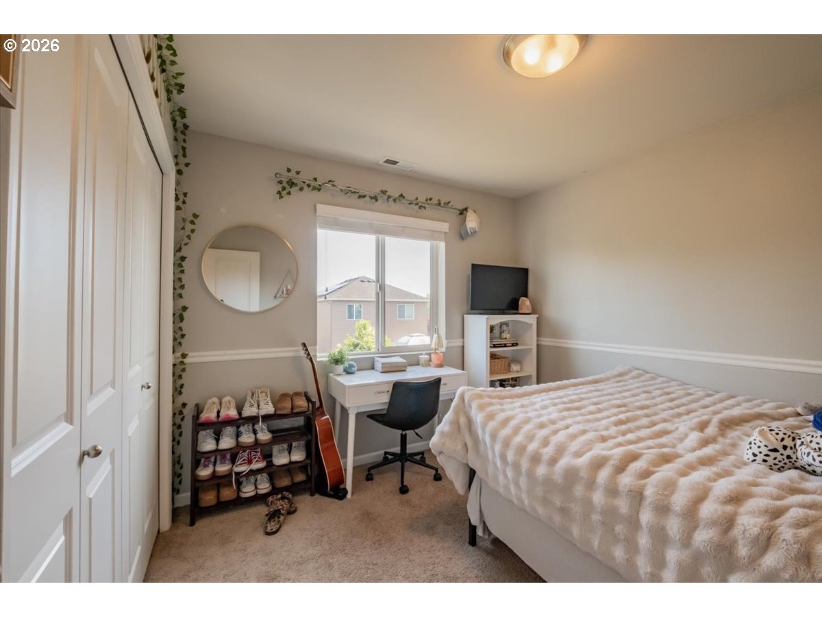 2952 Persimmon Way Property Photo 16