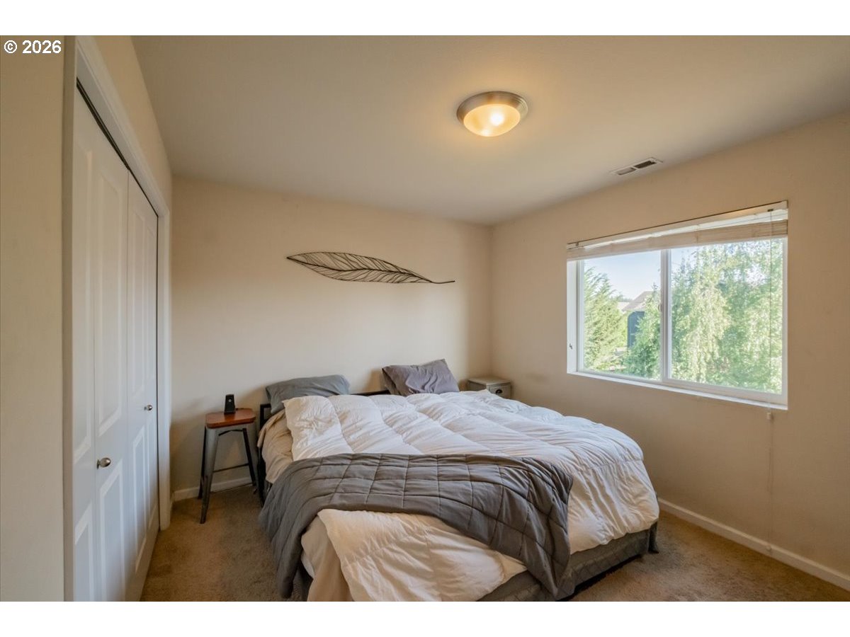 2952 Persimmon Way Property Photo 18