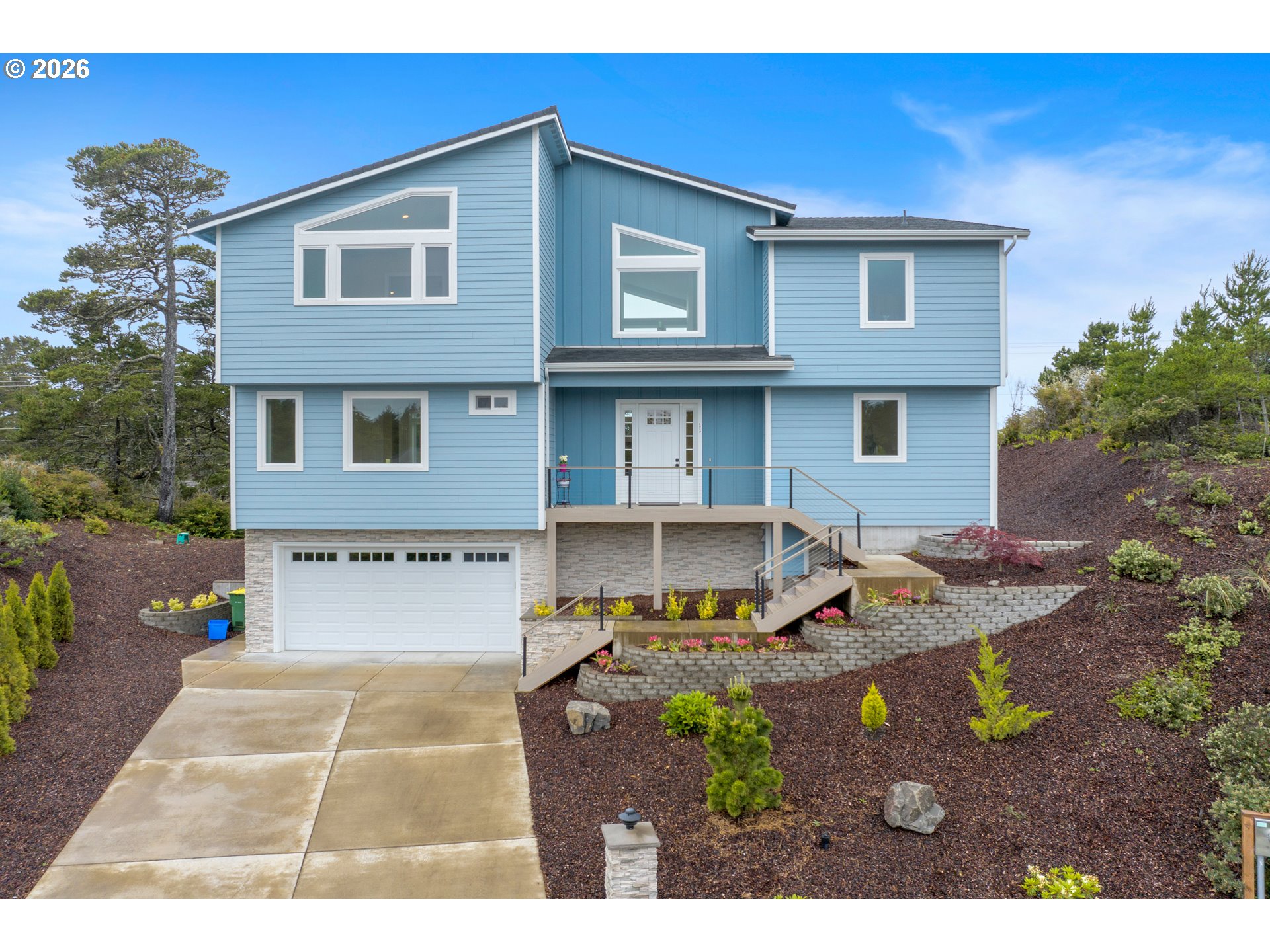 11 White Tail Ct Property Photo 2
