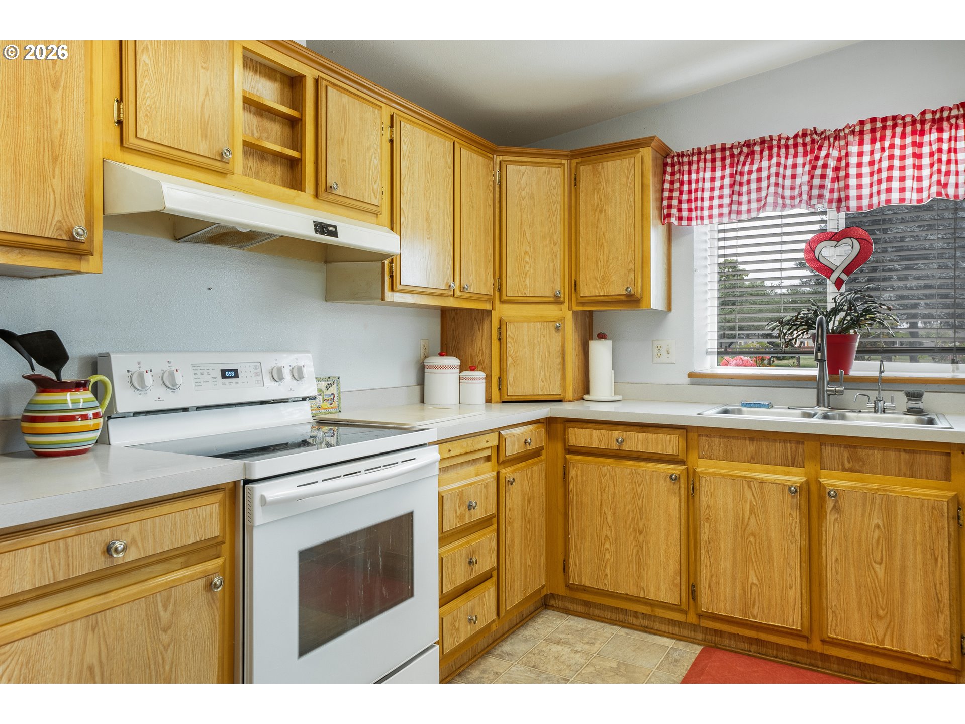 3700 Babcock Ln Property Photo 10