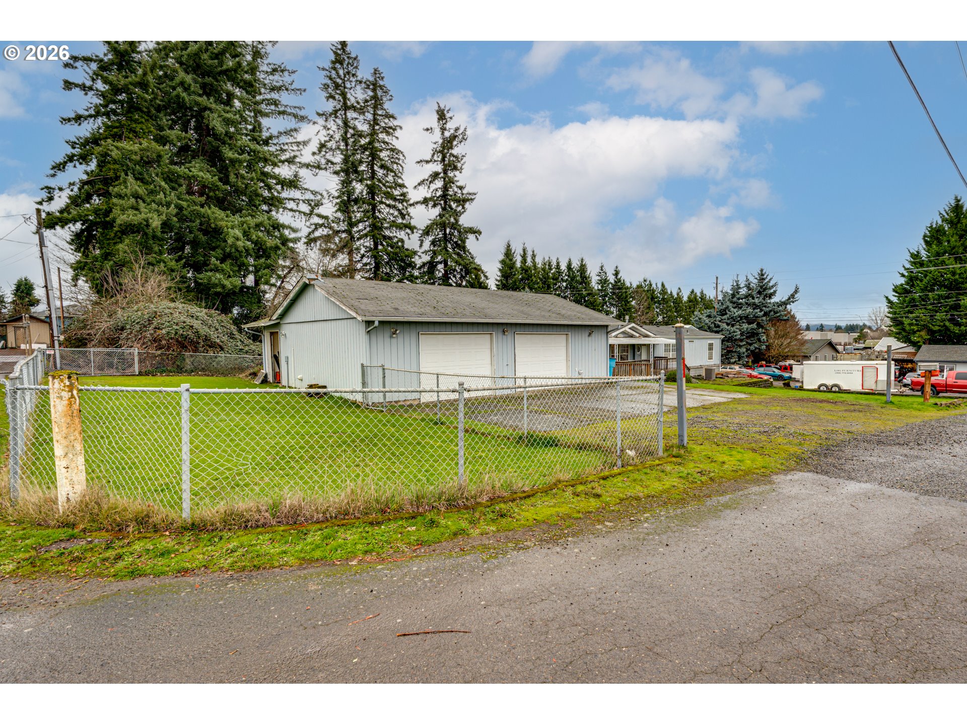 3608 Ne 74th St Property Photo 5