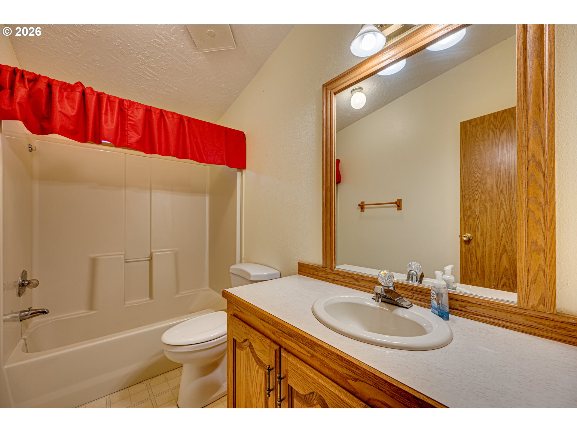 3608 Ne 74th St Property Photo 19