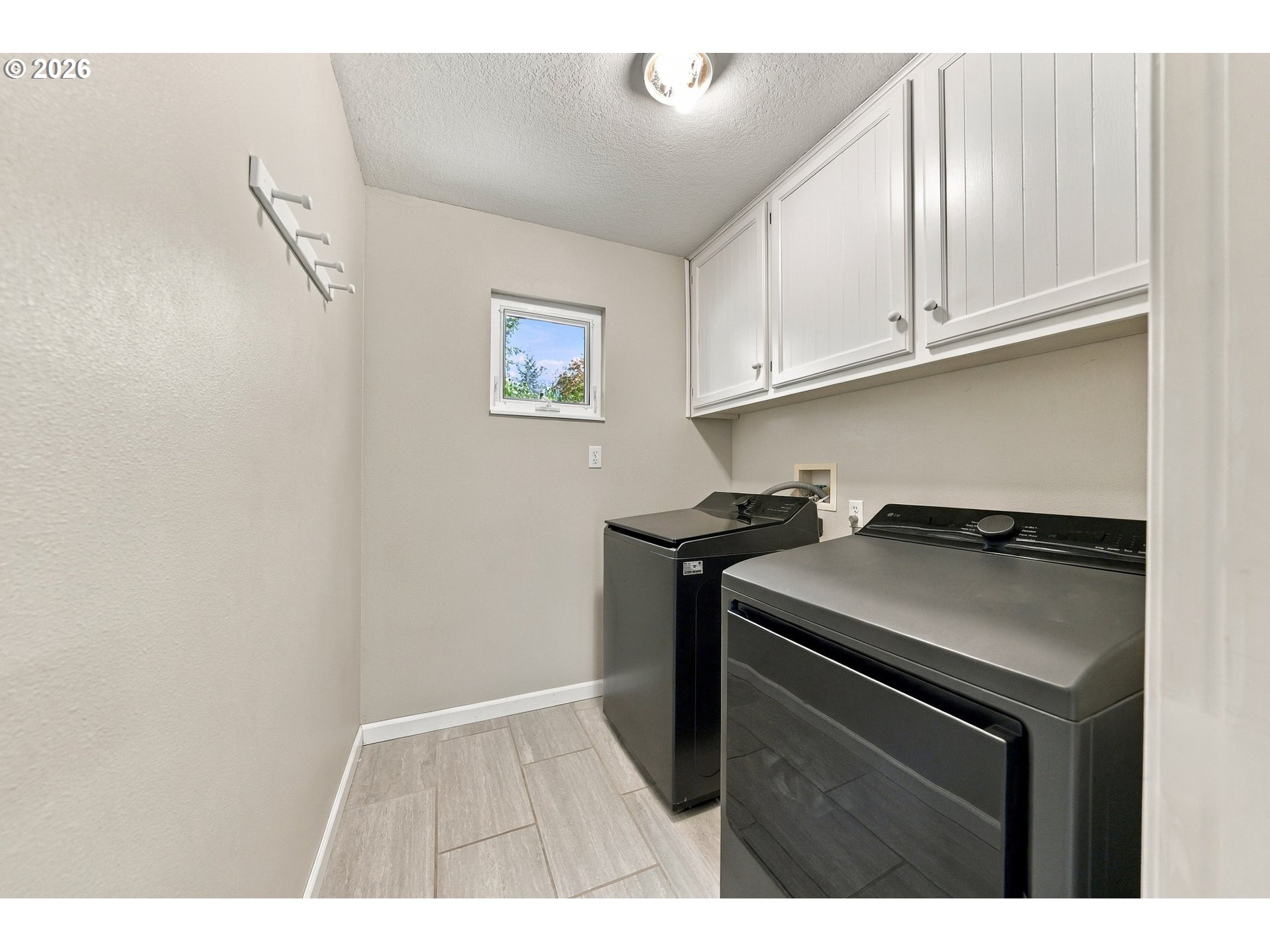 21 N River Dr Property Photo 32