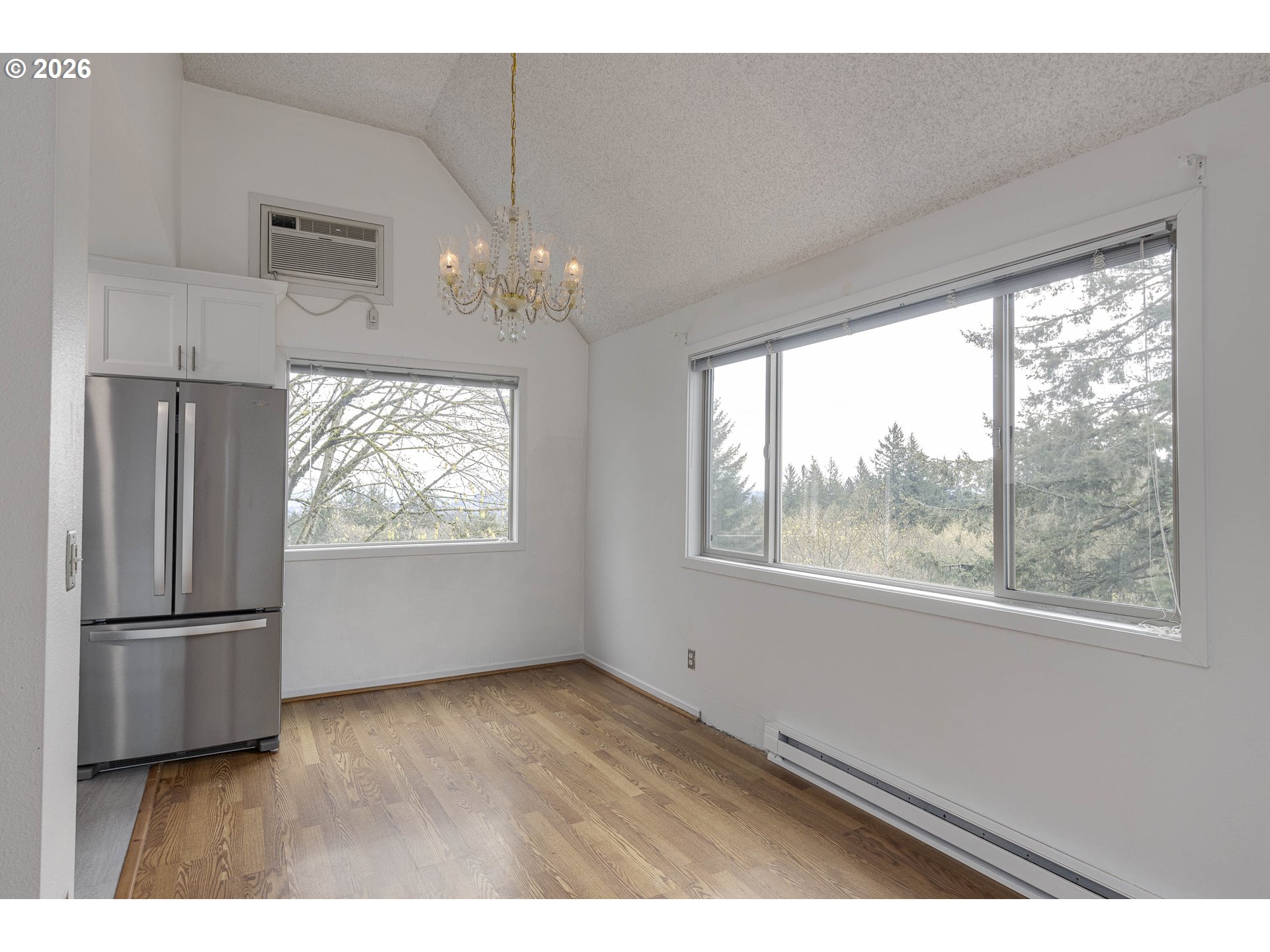 48 Oswego Smt Property Photo 9