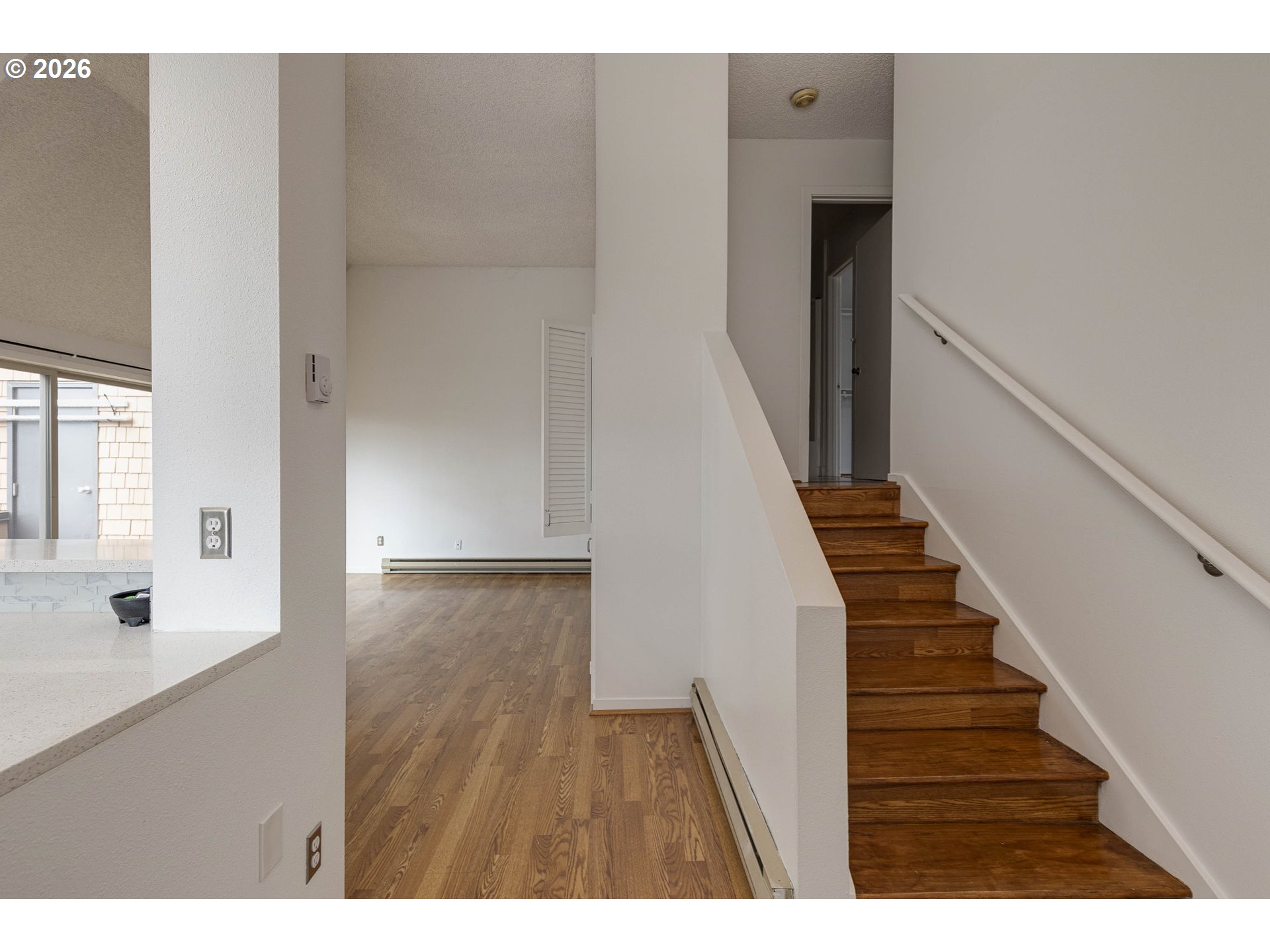48 Oswego Smt Property Photo 17