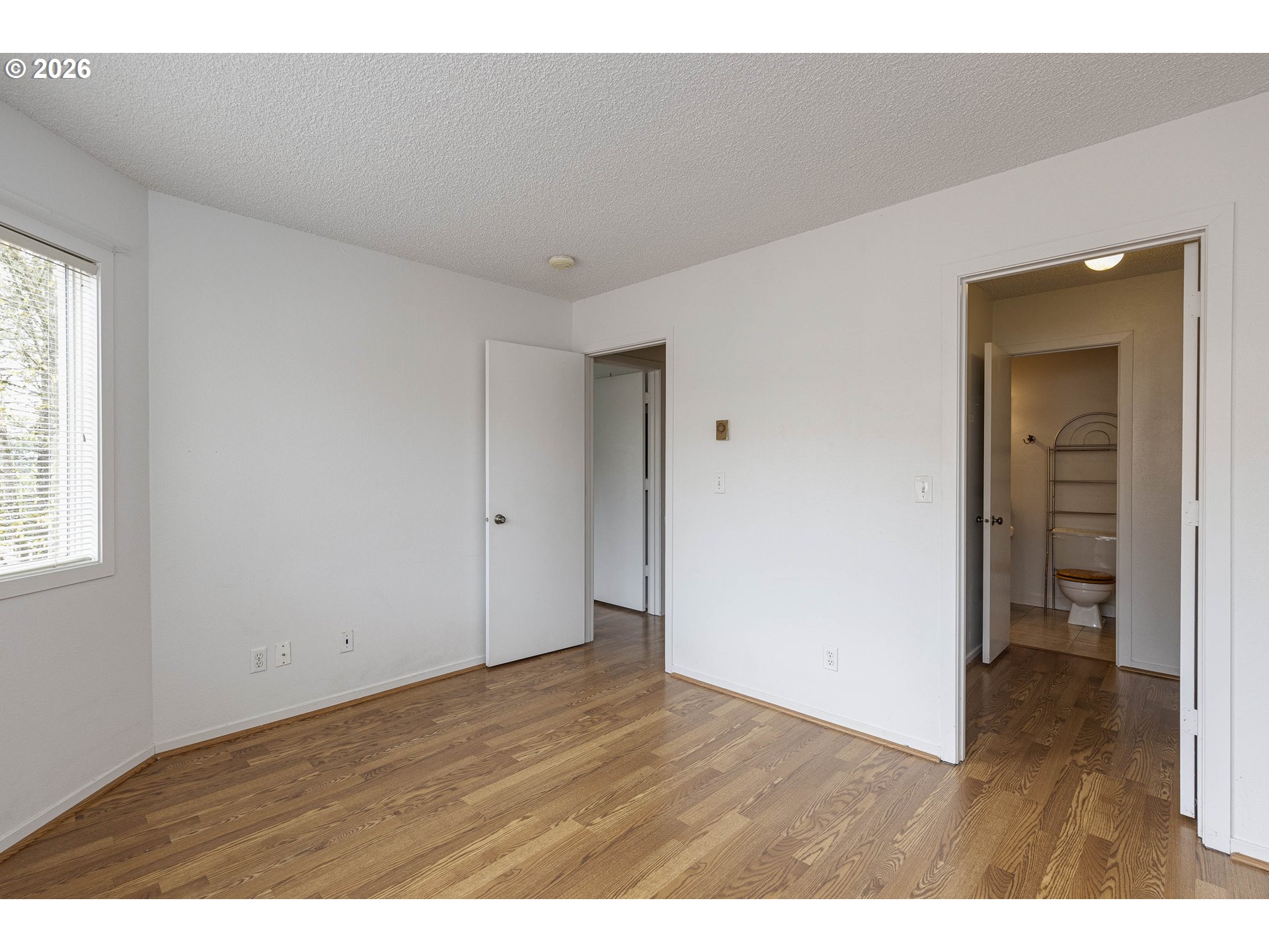 48 Oswego Smt Property Photo 23