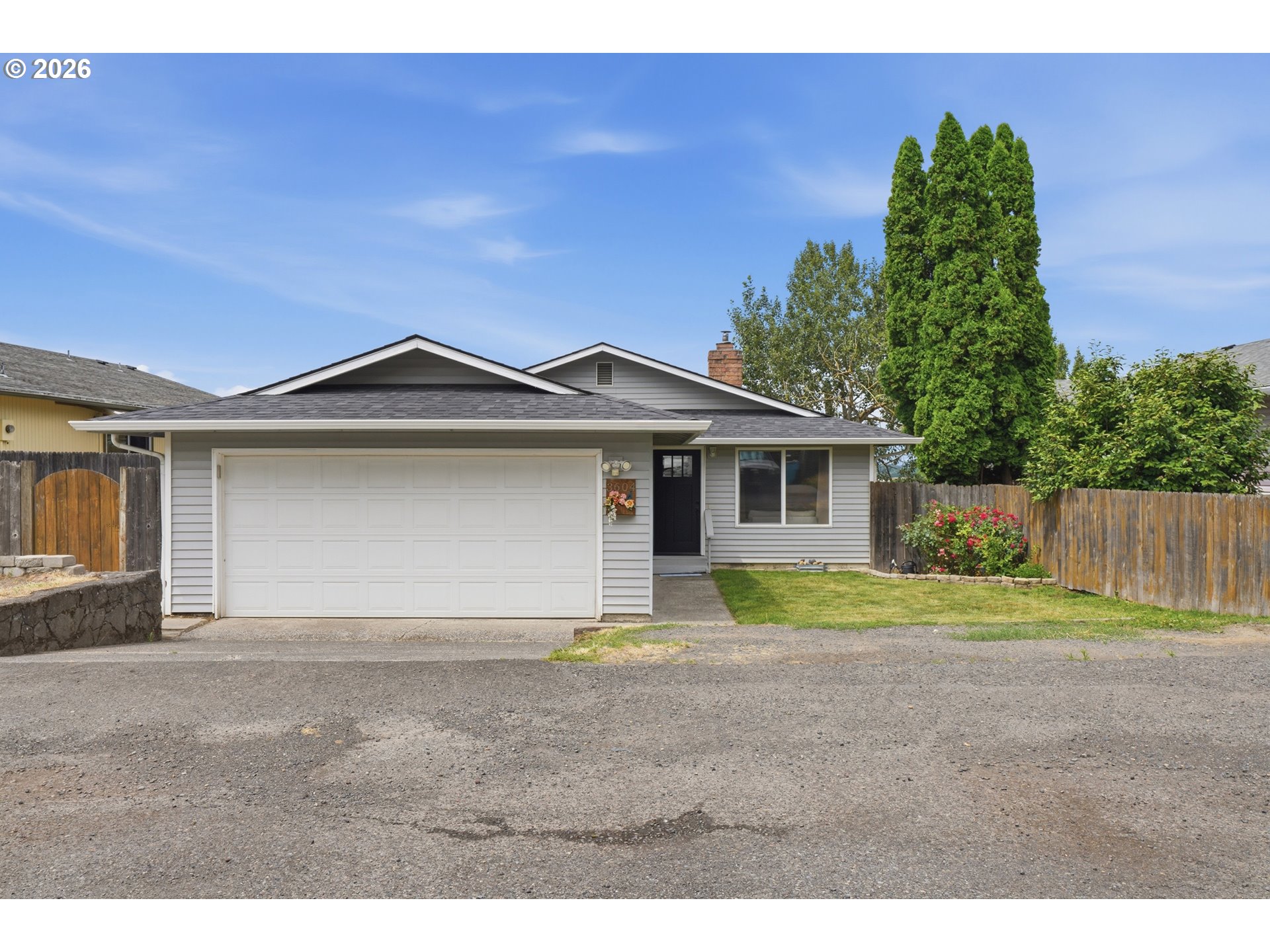 3604 W Rose St Property Photo 1