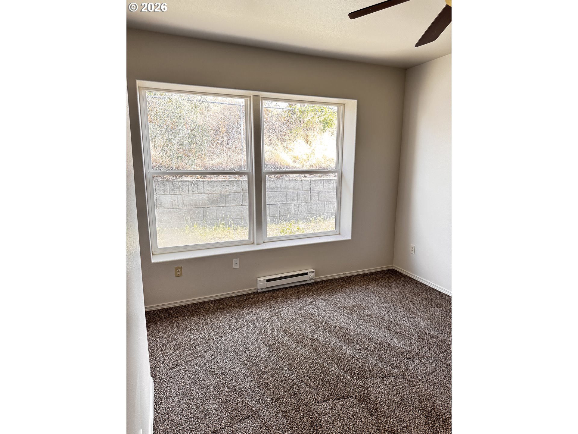 746 E Catherine Ave Property Photo 17