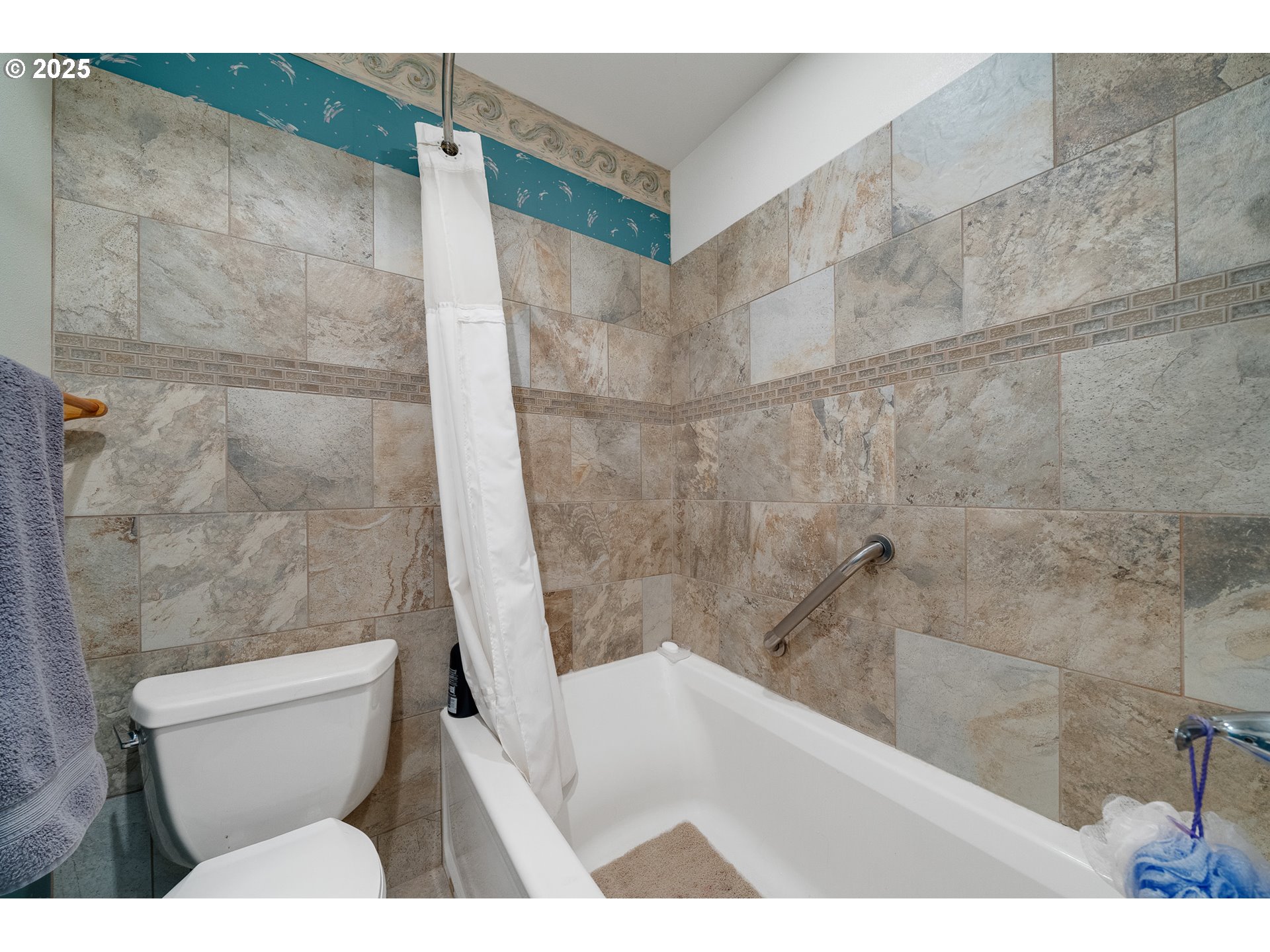305 Cypress Ave Property Photo 18