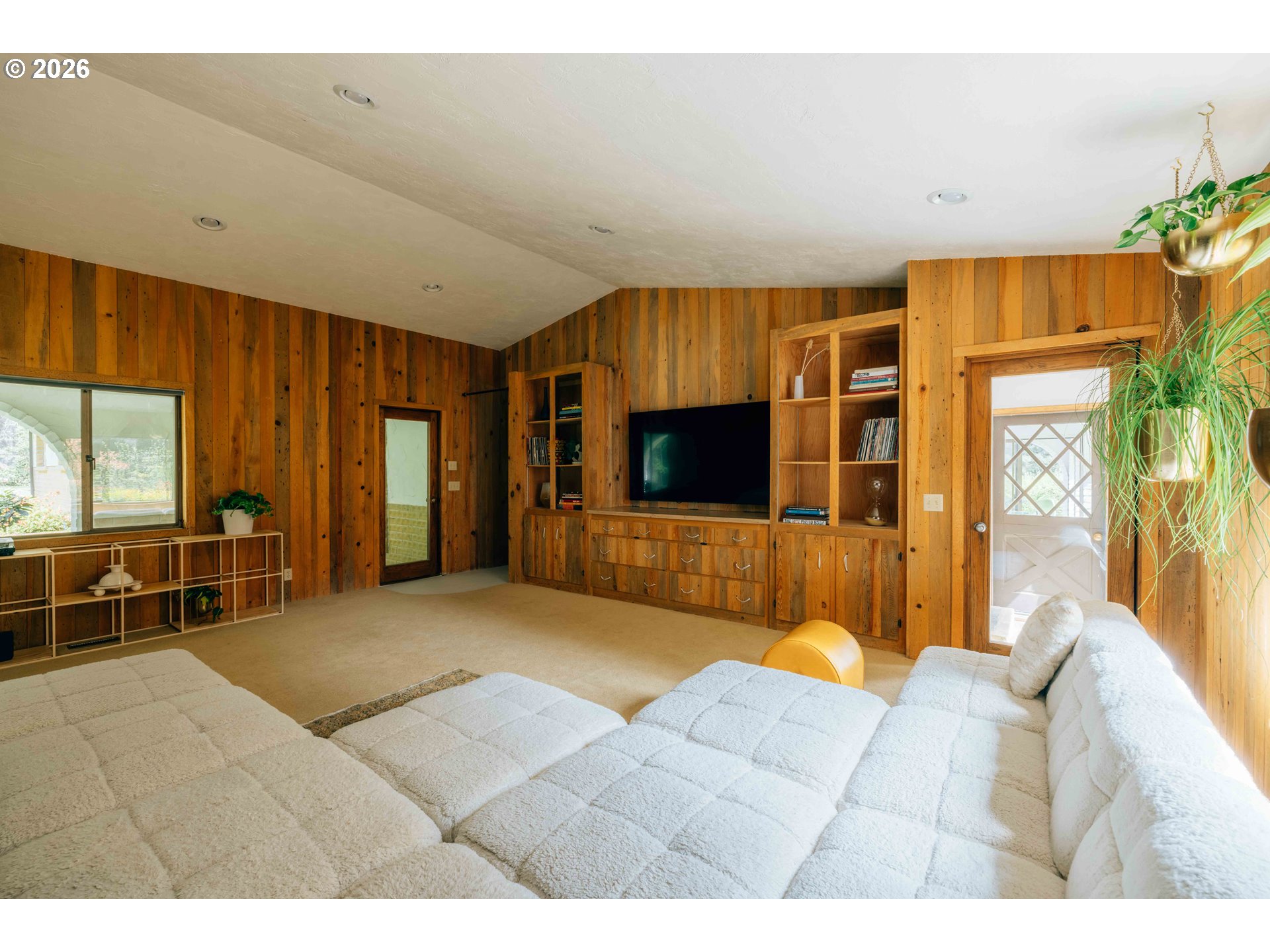 57255 N Bank Rd Property Photo 19