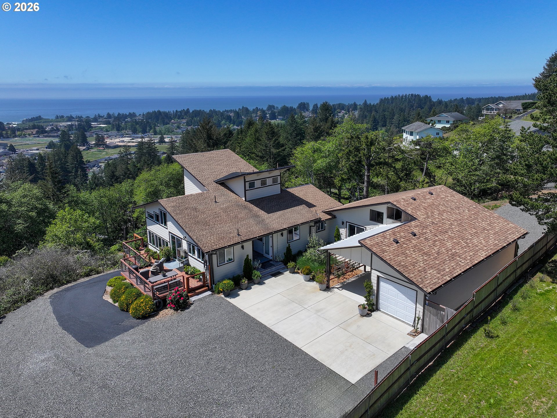 895 Marina Heights Property Photo 8
