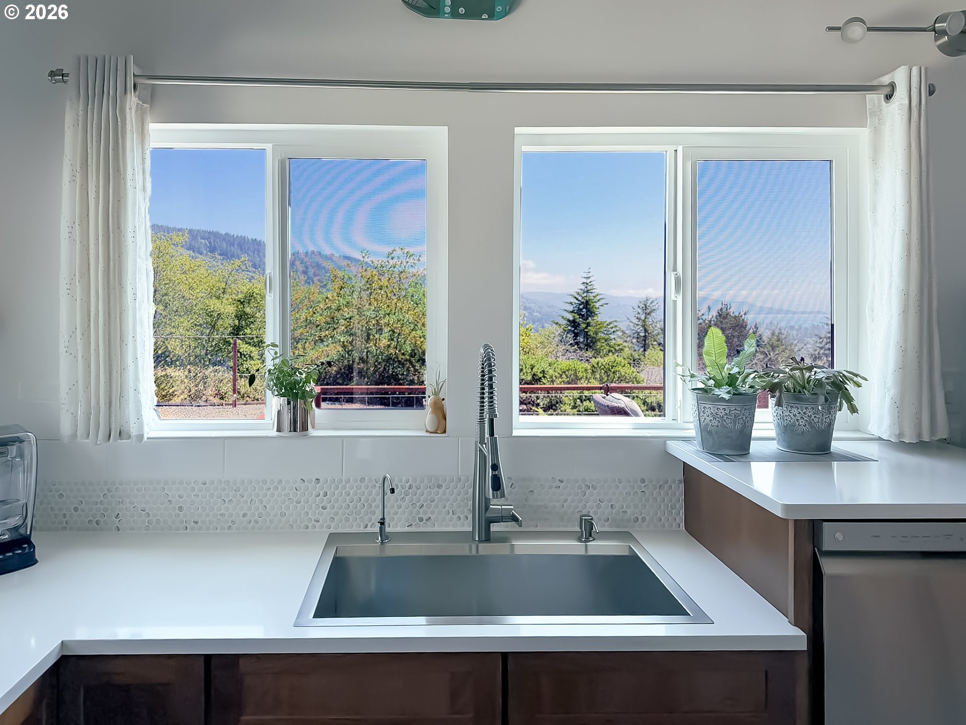 895 Marina Heights Property Photo 12