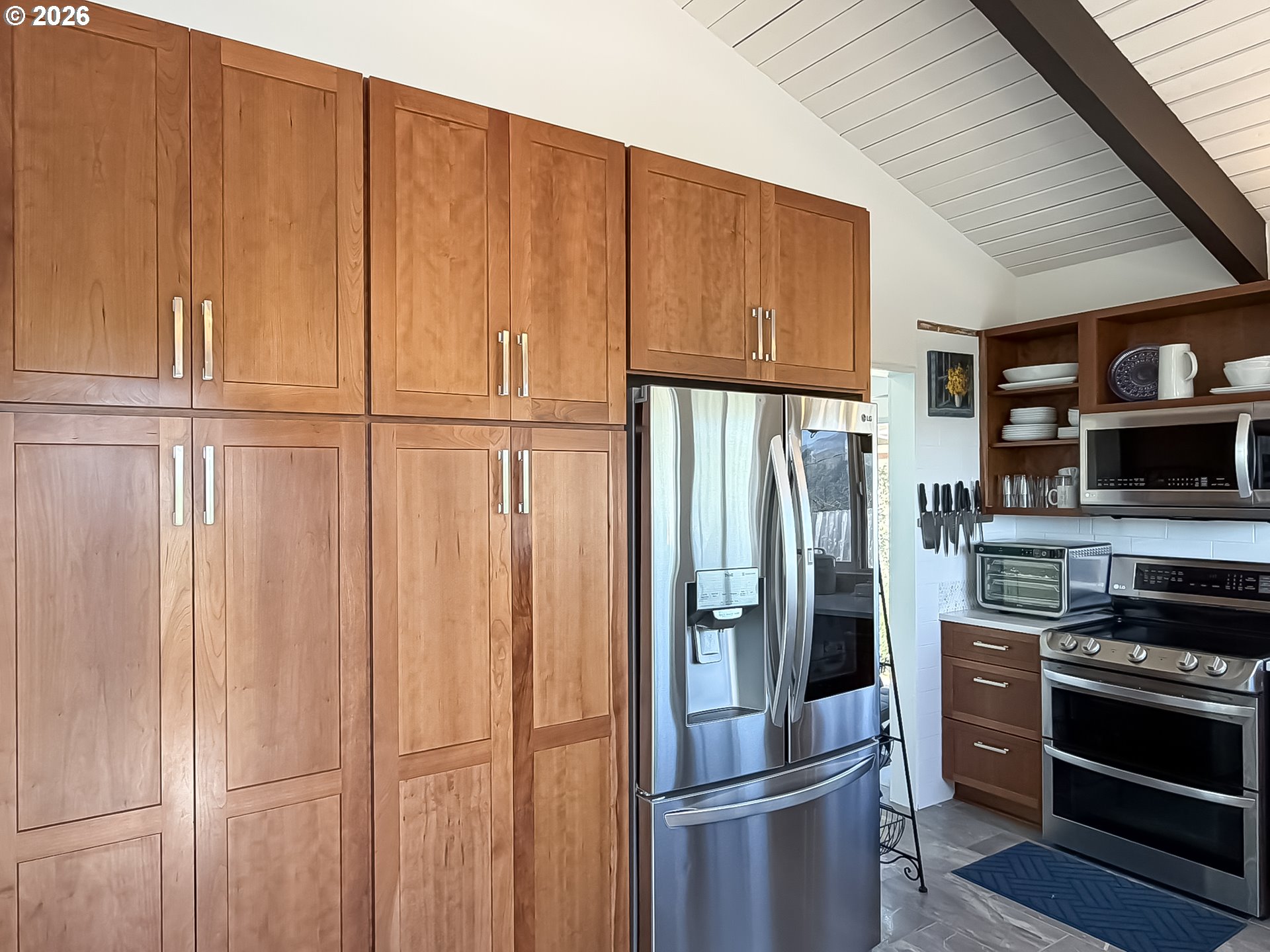895 Marina Heights Property Photo 13