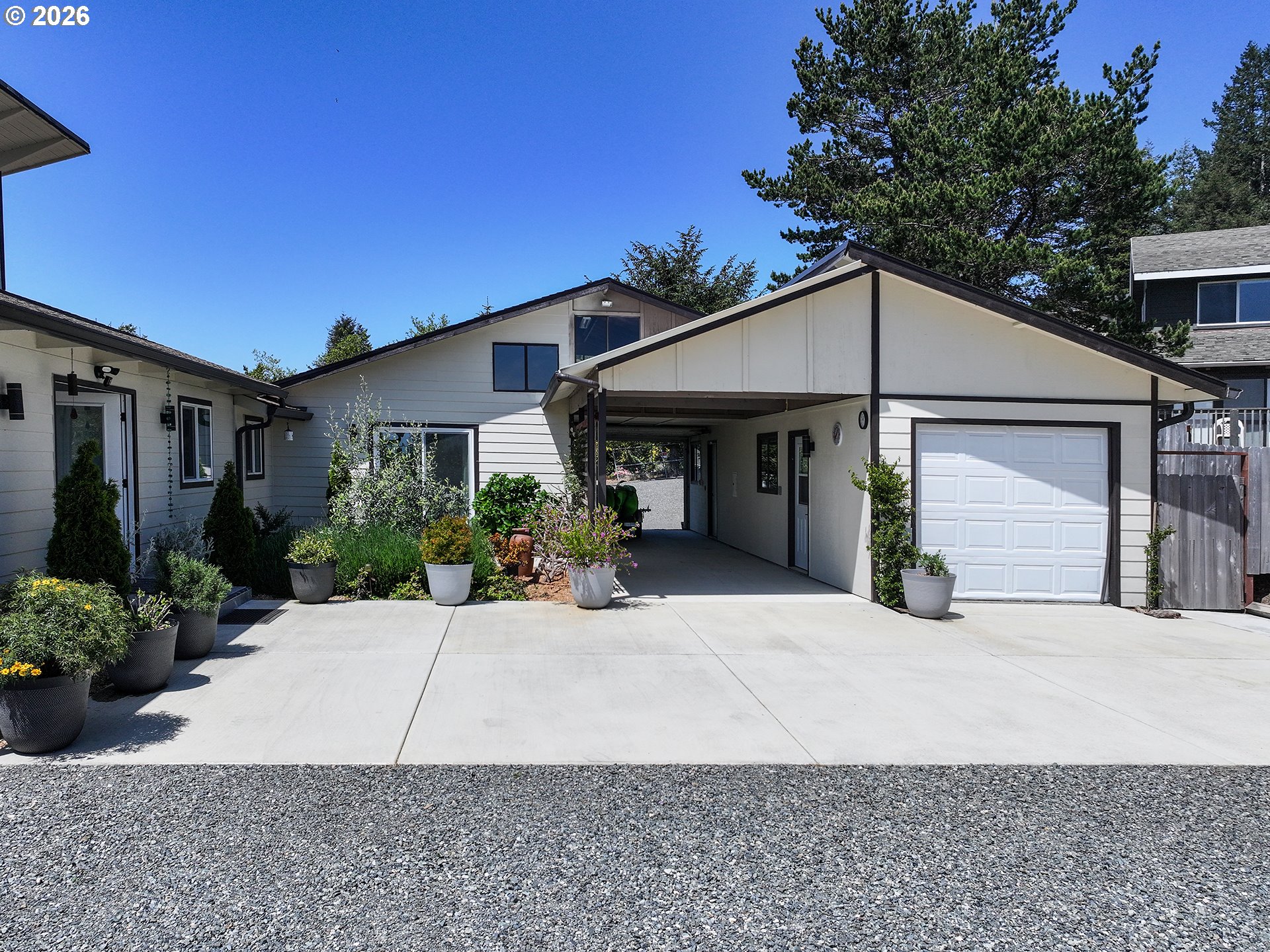 895 Marina Heights Property Photo 43