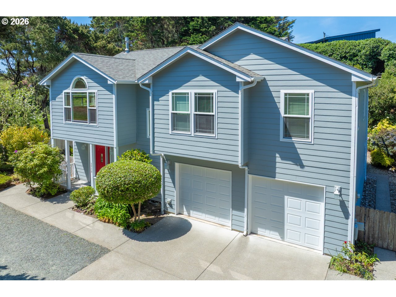 3956 BEACH LOOP DR SW
