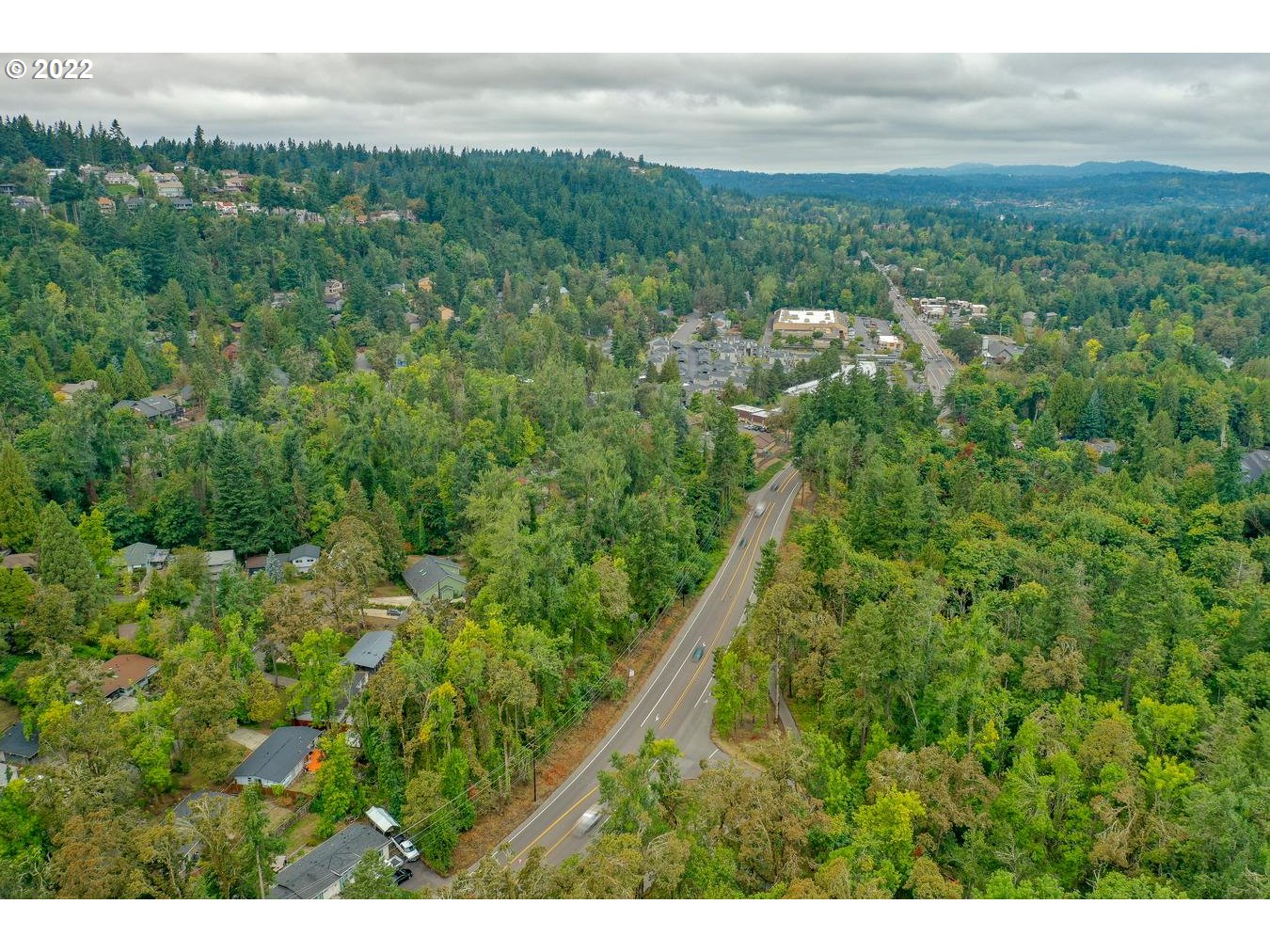 19885 Willamette Dr Property Photo 14