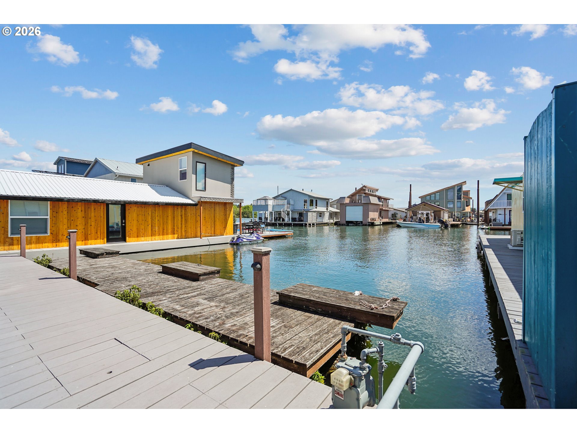 18989 Ne Marine Dr 33 Property Photo 1