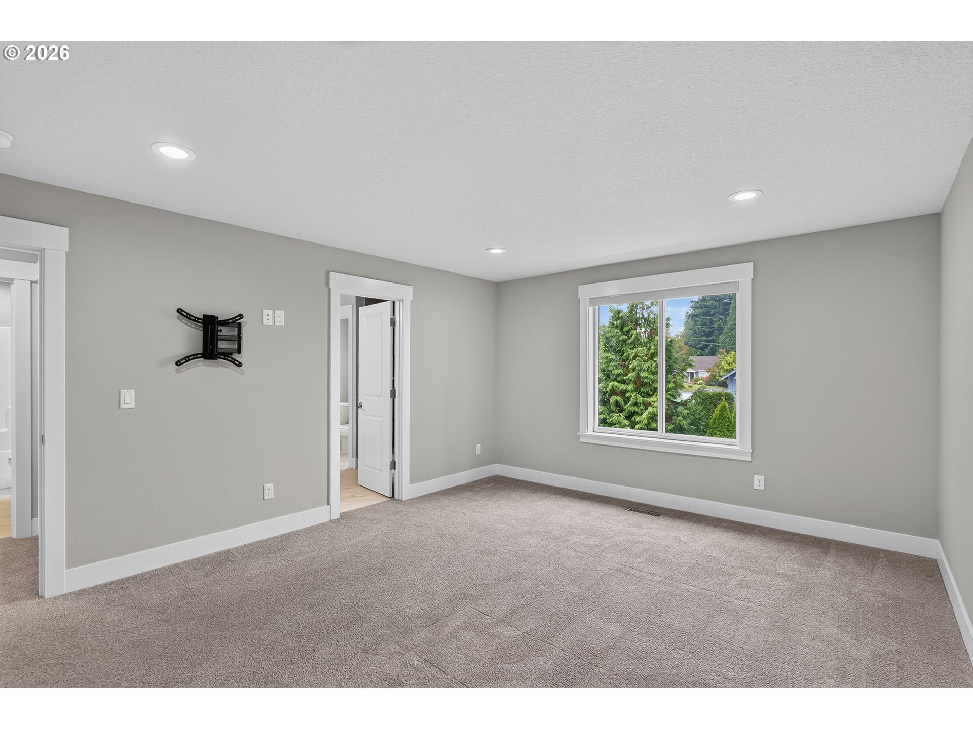 963 Nw Towle Ave Property Photo 10