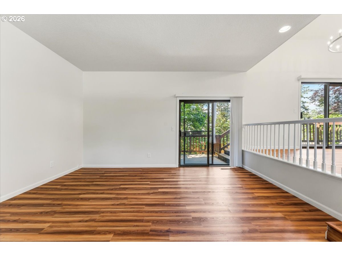 1635 Aspen St Property Photo 15