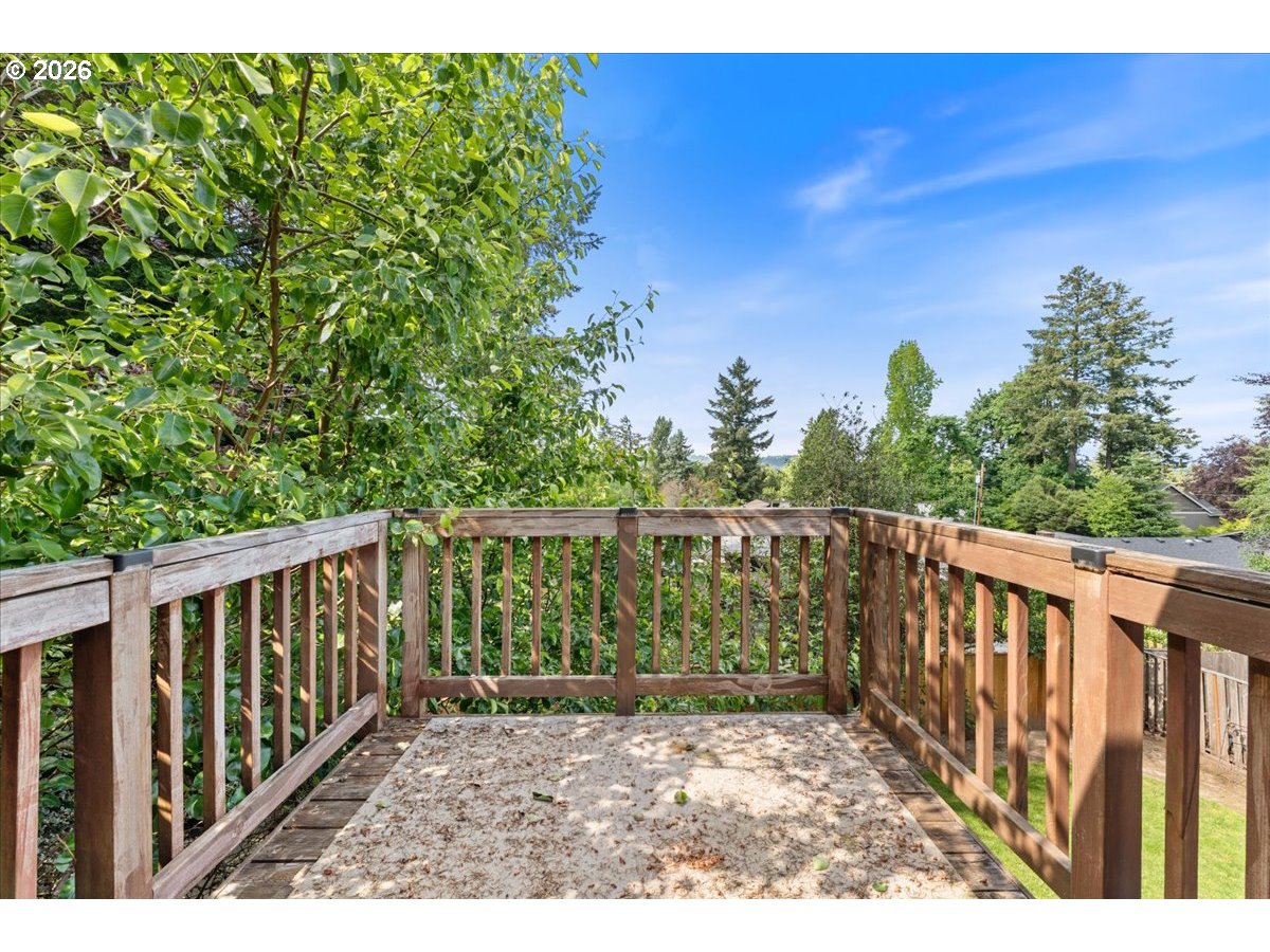 1635 Aspen St Property Photo 26