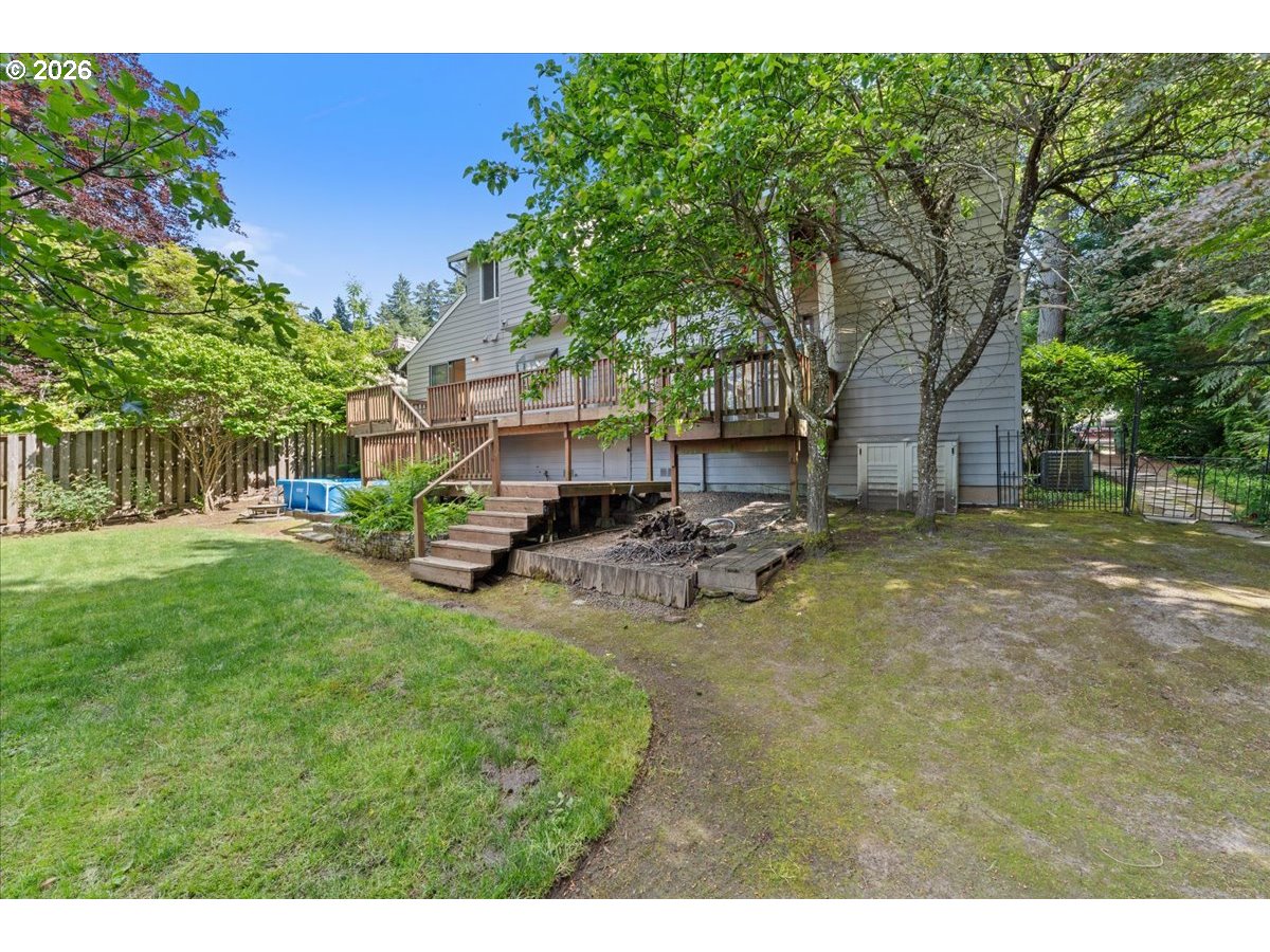 1635 Aspen St Property Photo 39