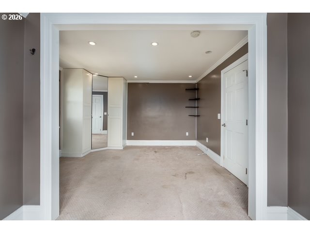 909 Center St Property Photo 31