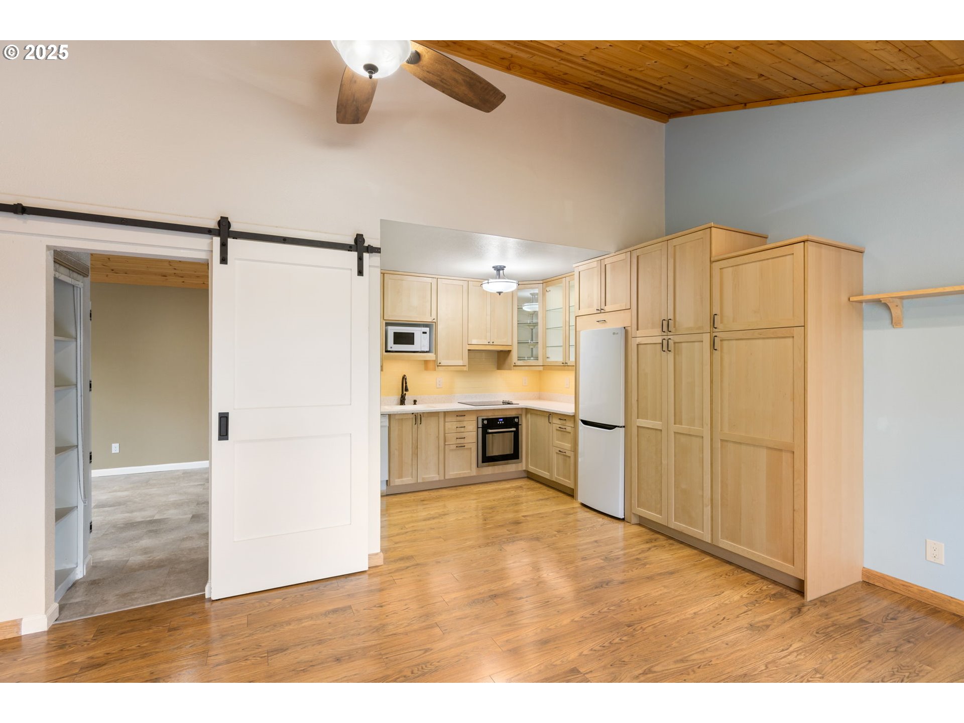 7734 Sw Barnes Rd A Property Photo 12