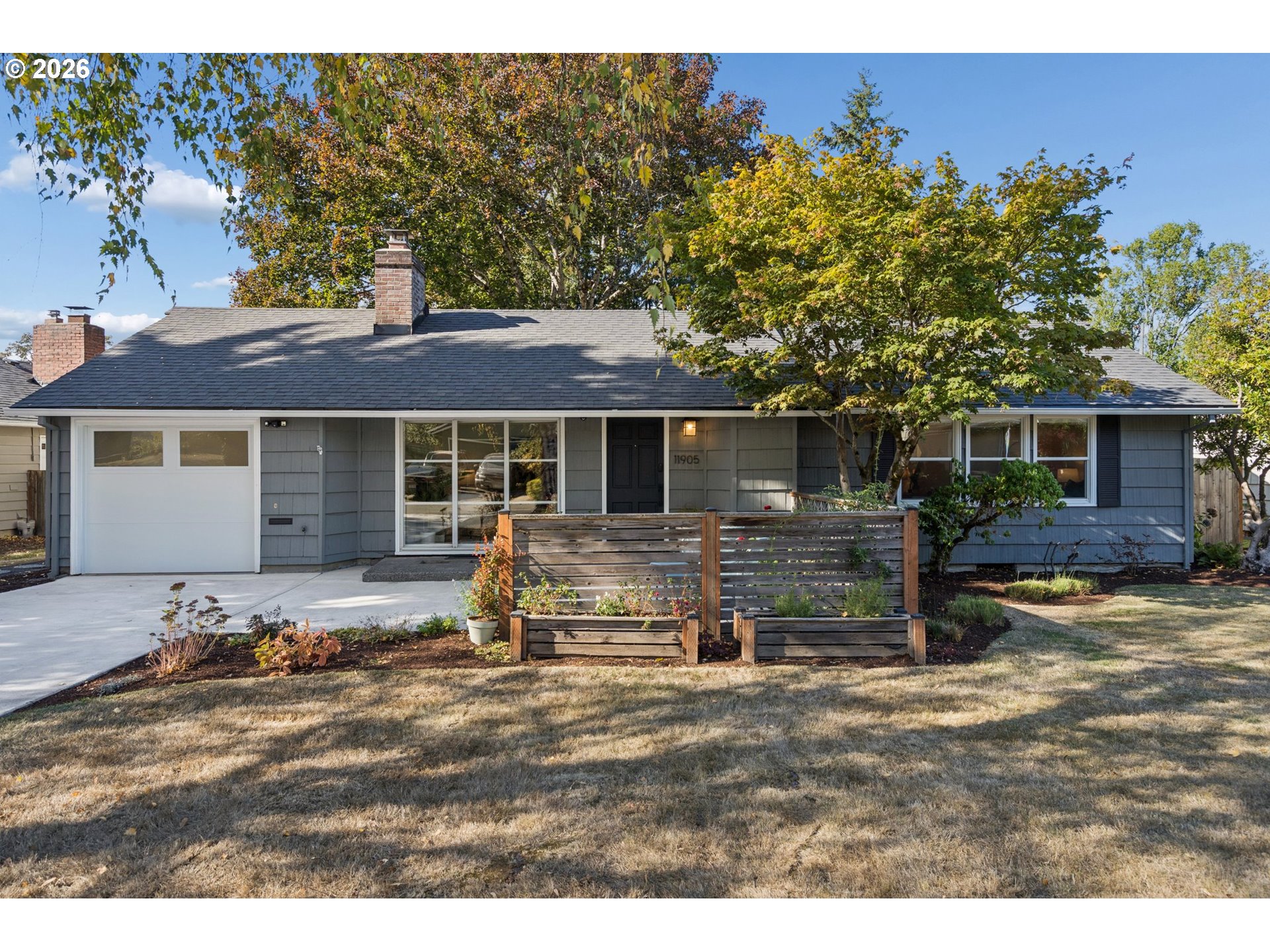 11905 Sw Douglas St Property Photo 1