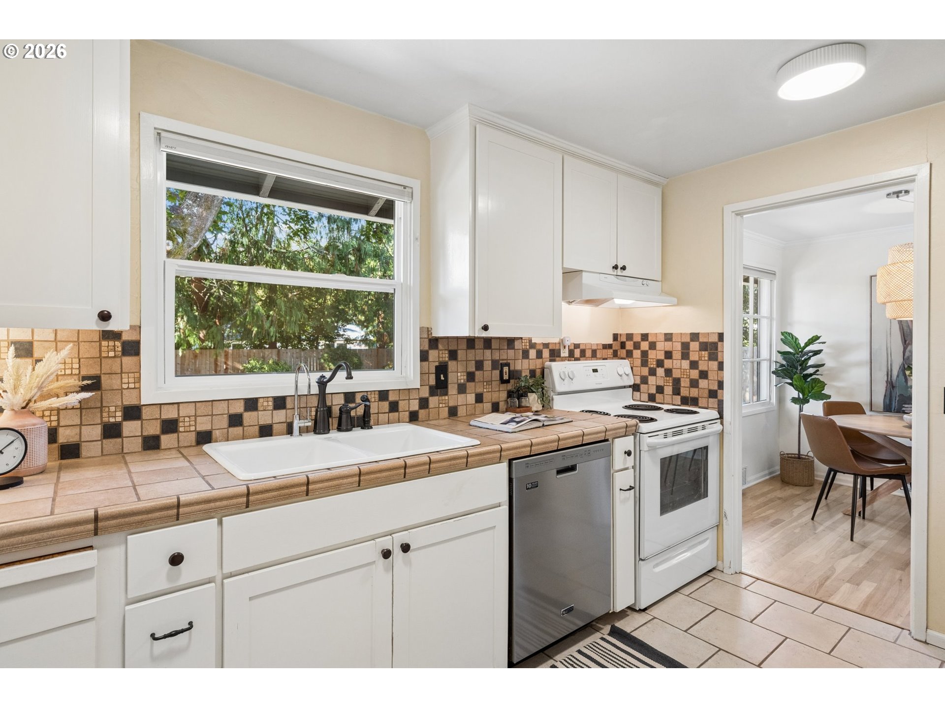 11905 Sw Douglas St Property Photo 15
