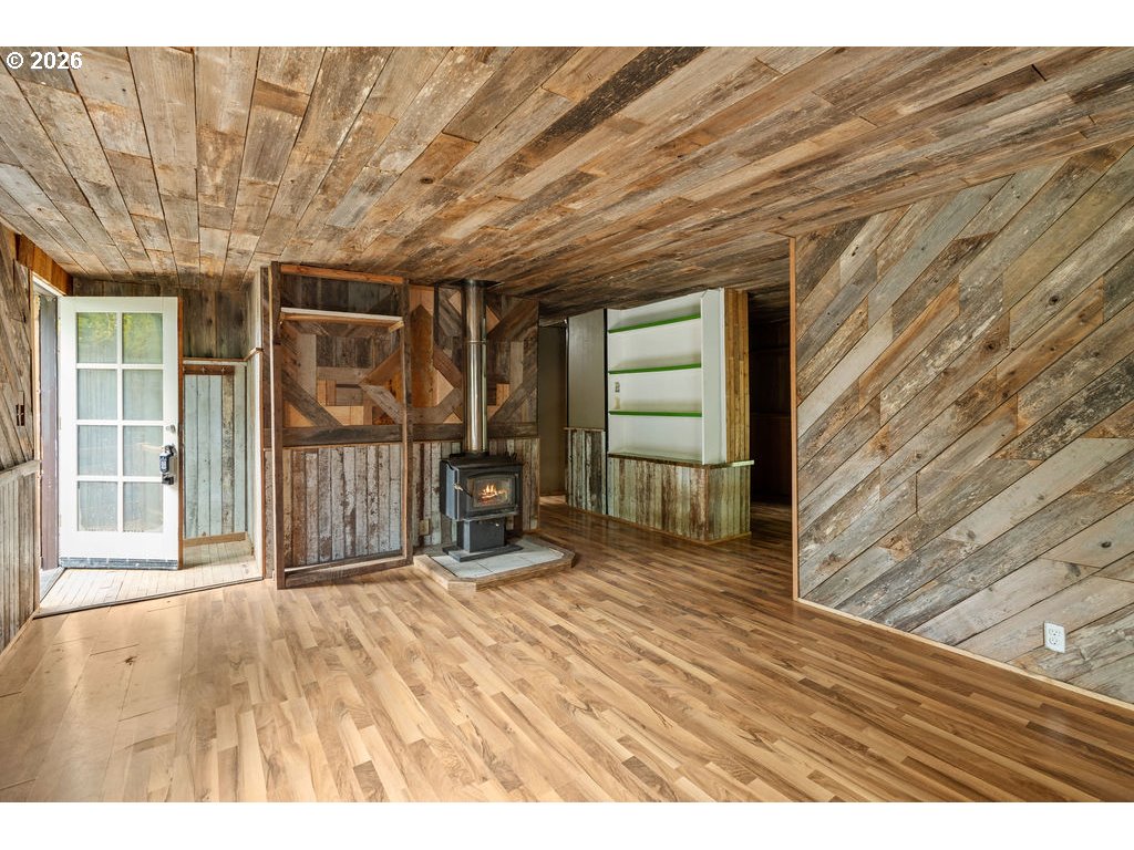 46905 Highway 22 Property Photo 1