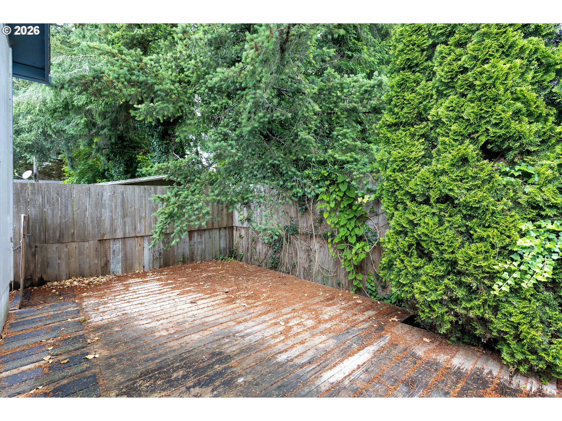 725 N River Bend Rd Property Photo 33