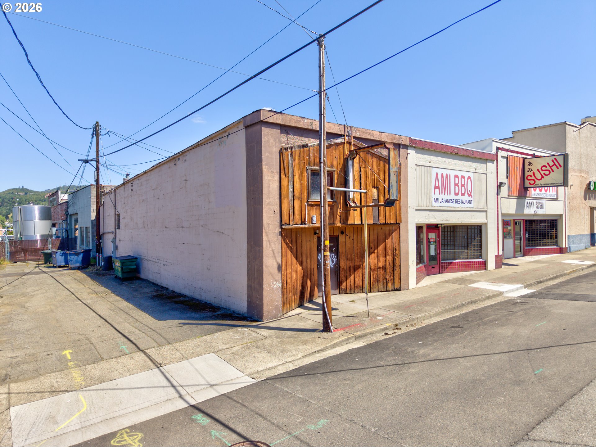 624 Se Cass Ave Property Photo 1