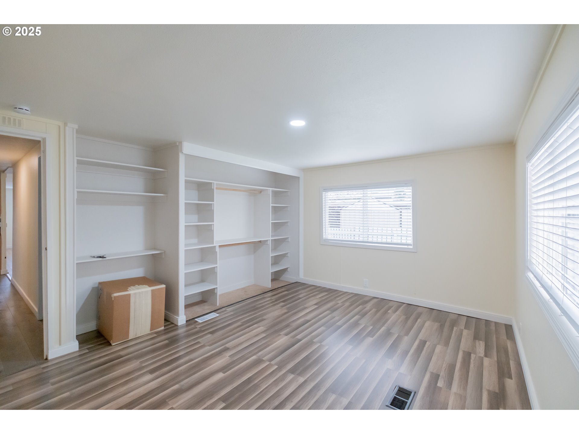 17640 Sw Declaration Way Property Photo 25