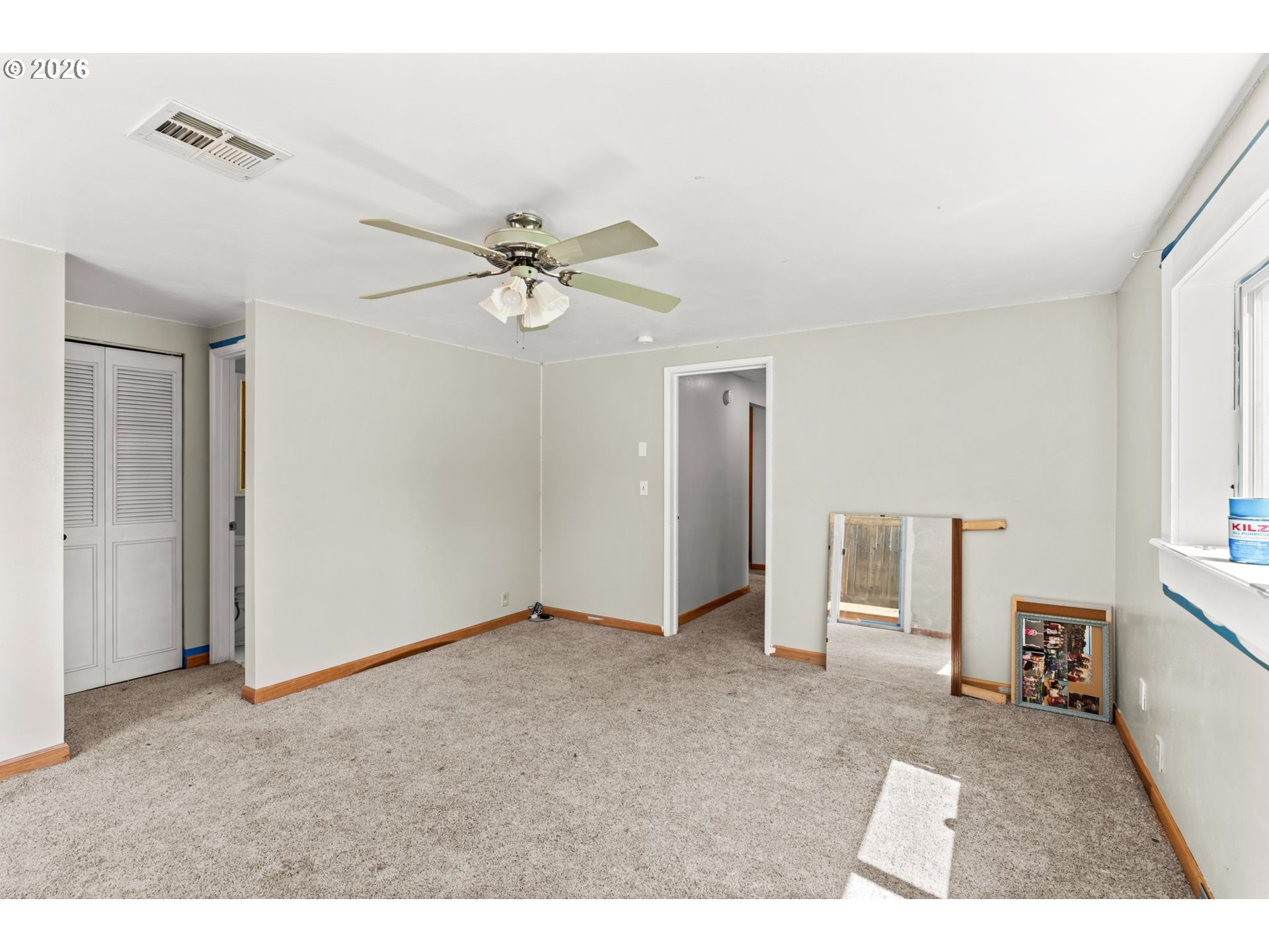 233 Howard Ave Property Photo 11
