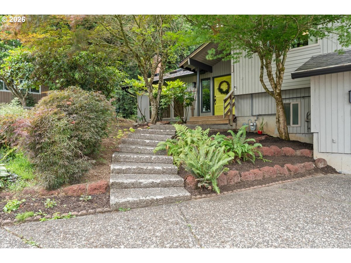 3151 Sw Orchard Pl Property Photo 4