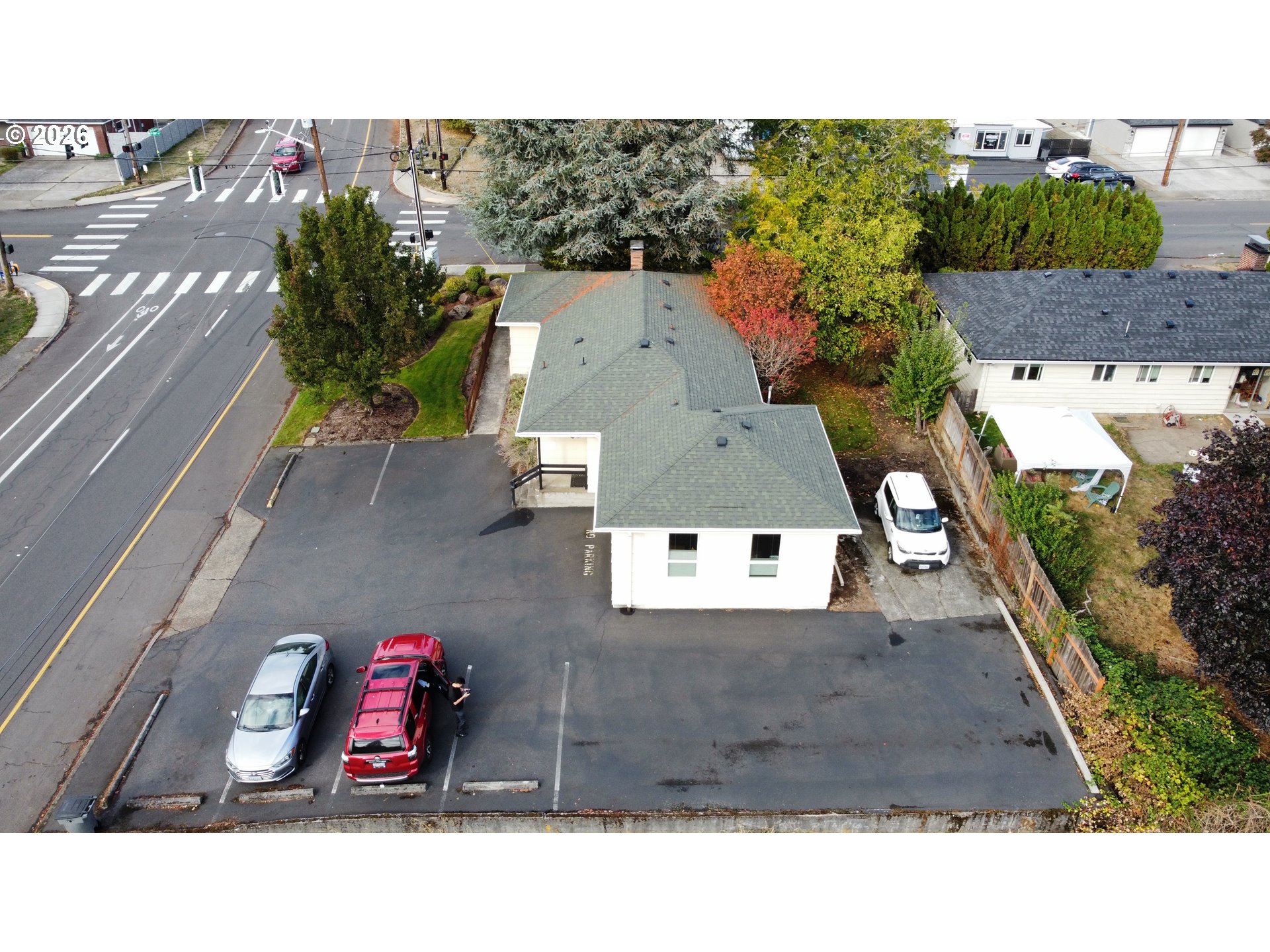 4805 Ne St James Rd Property Photo 4
